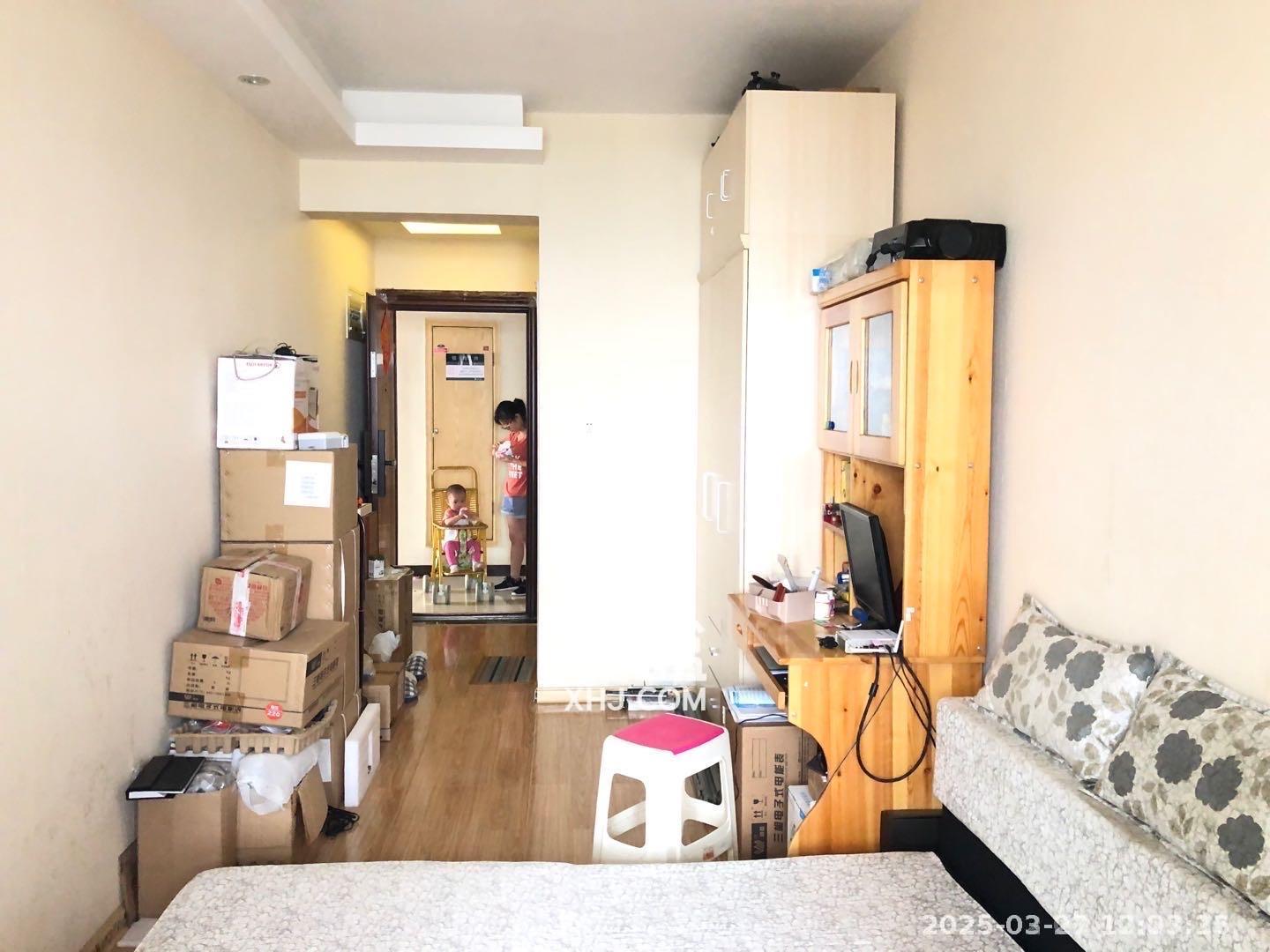 保利麓谷林语I区  1室1厅1卫   1000.00元/月室内图