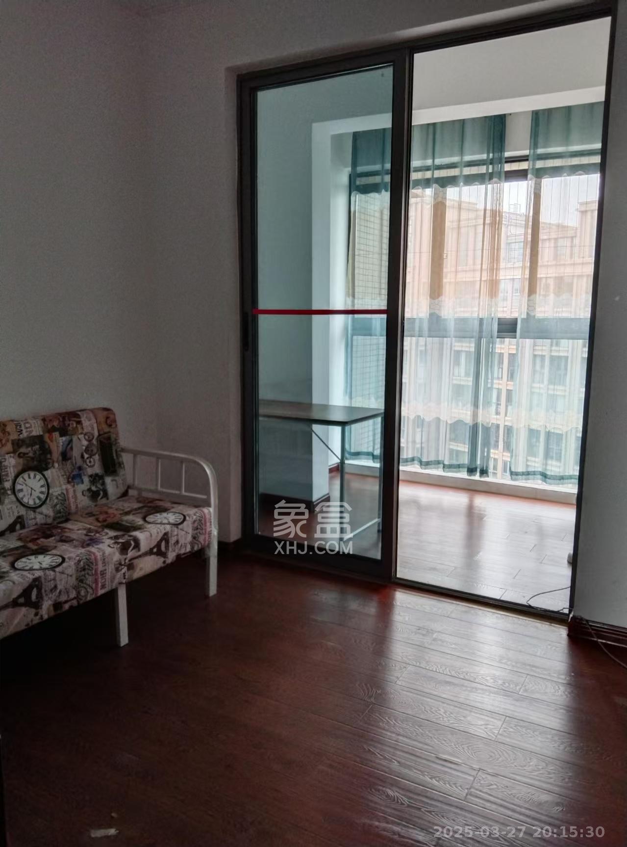 八方小区C区 3室2厅2卫 4200.0元/月 八方小区C区 3室2厅2卫 4200.0元/月室内图