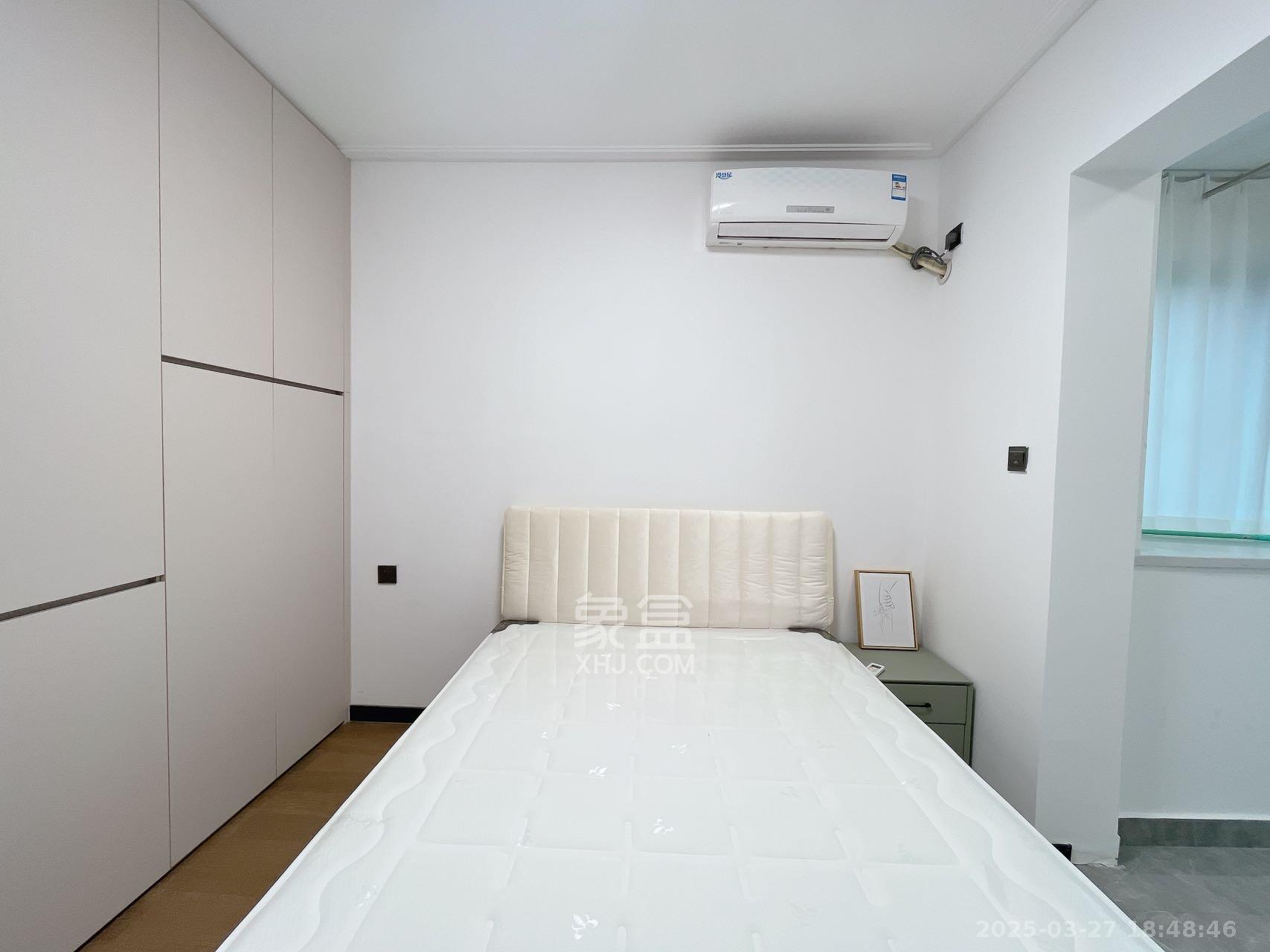 卓越中寰  3室2厅2卫   4700.00元/月室内图
