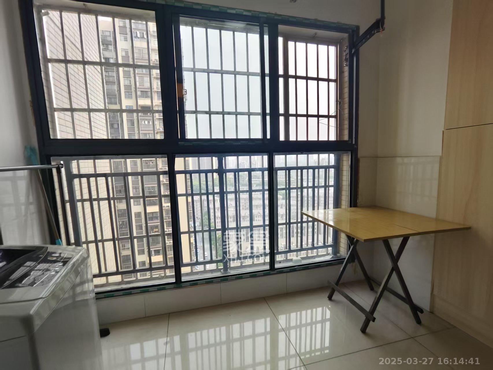 景塘家园  3室2厅1卫   2200.00元/月室内图