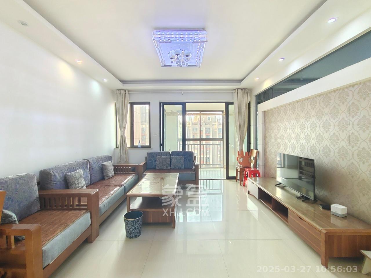 旭辉华庭  3室2厅2卫    1799.0元/月室内图