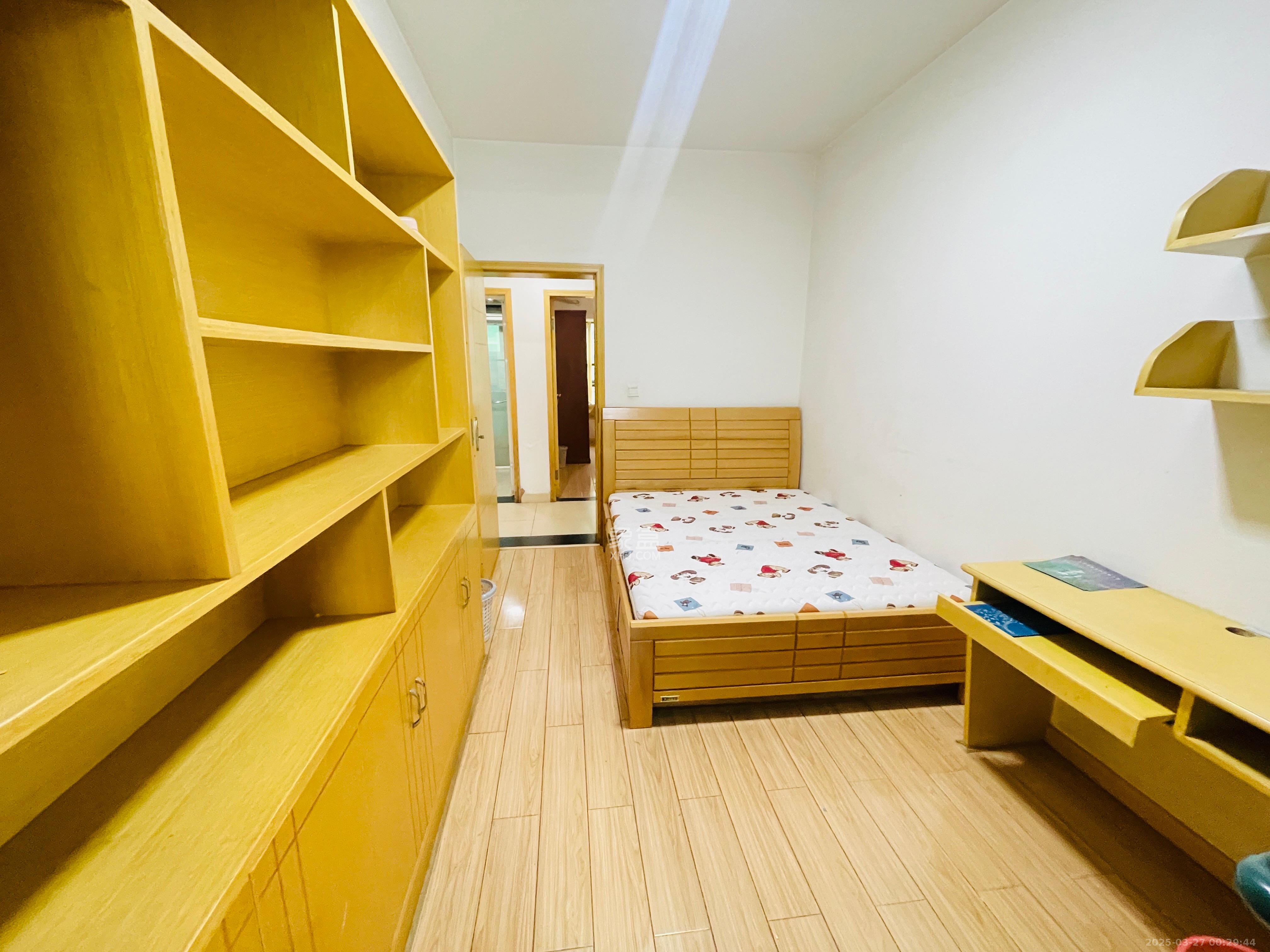 恒大华府  3室2厅2卫   3600.00元/月室内图