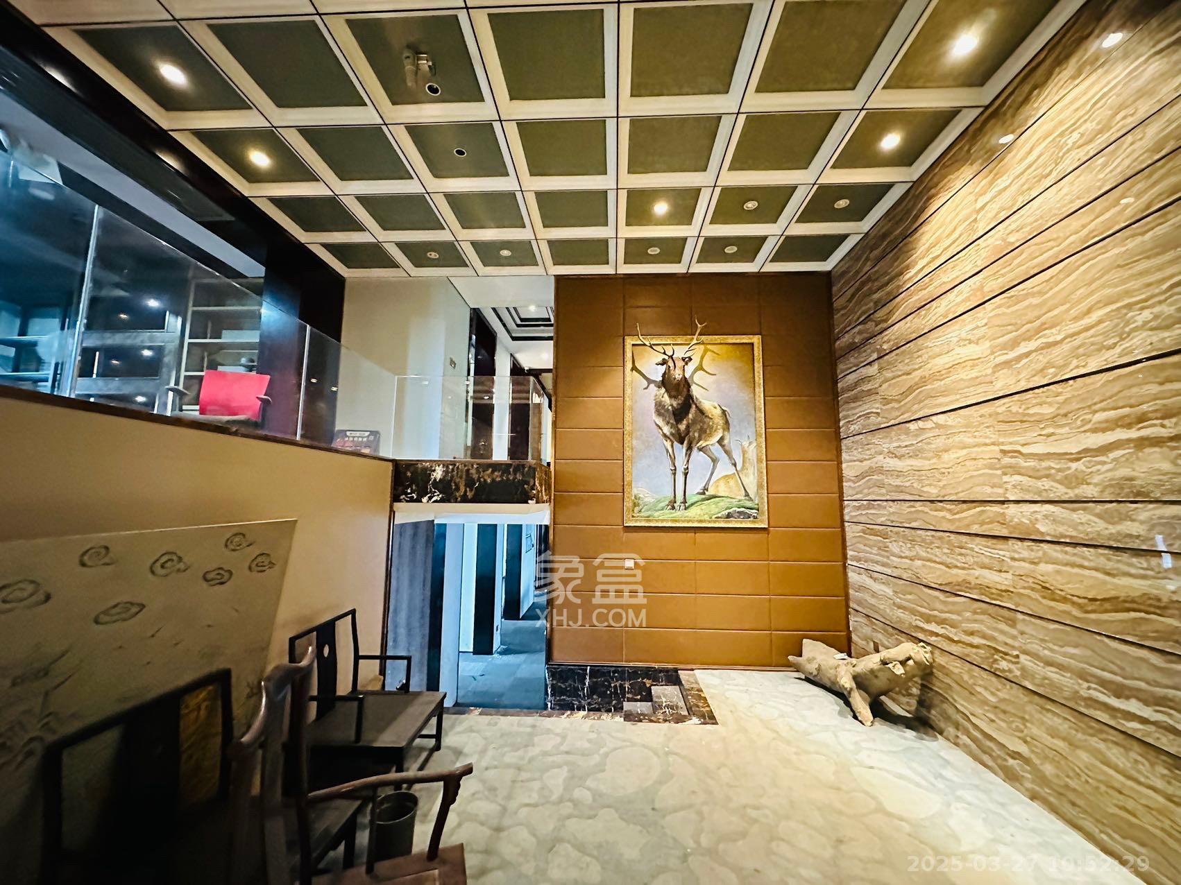 兴威名城 6室2厅3卫 10000.0元/月 兴威名城 6室2厅3卫 10000.0元/月室内图