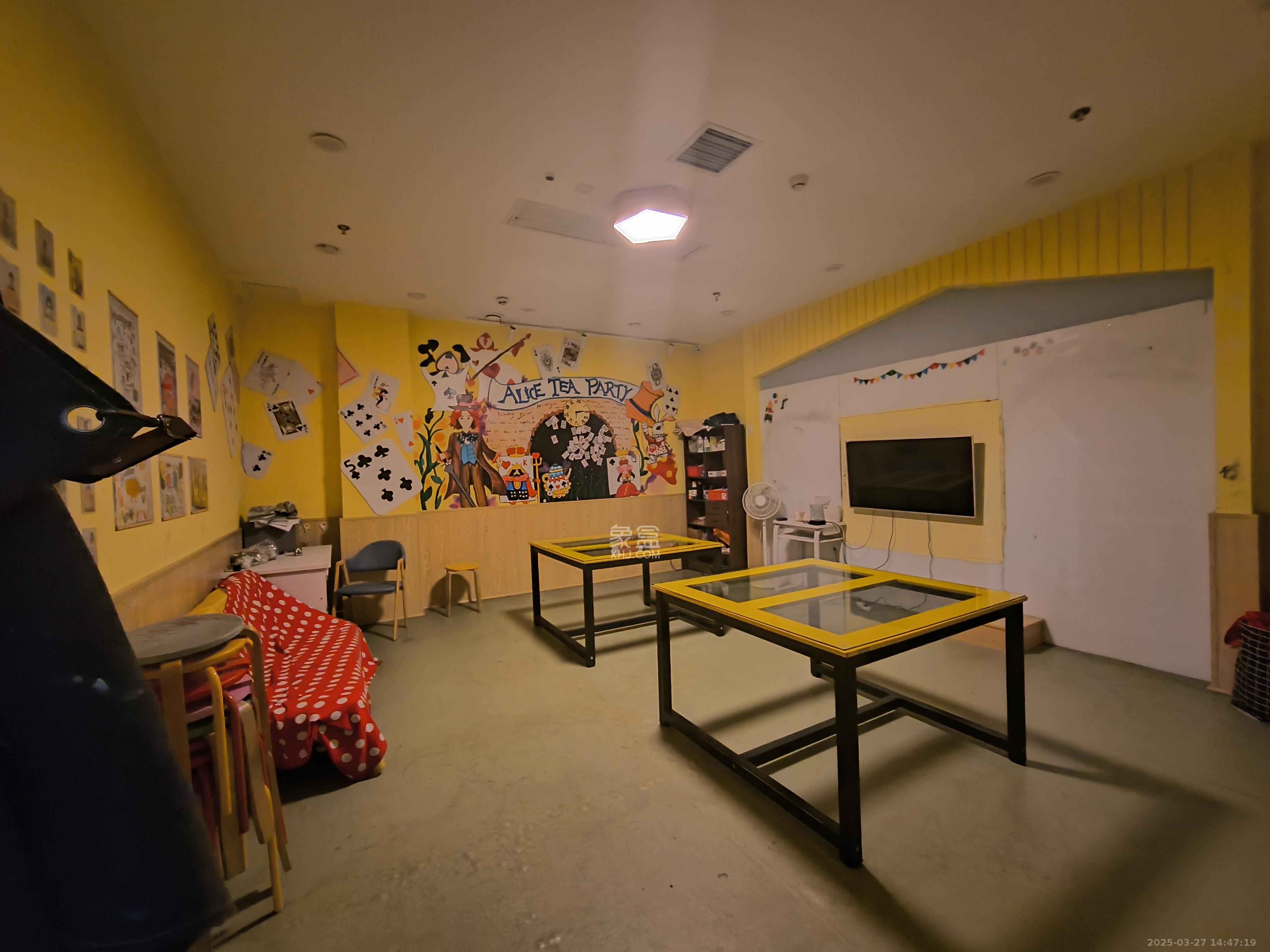 恒大翡翠华庭   731.0㎡      36550.0元/月室内图