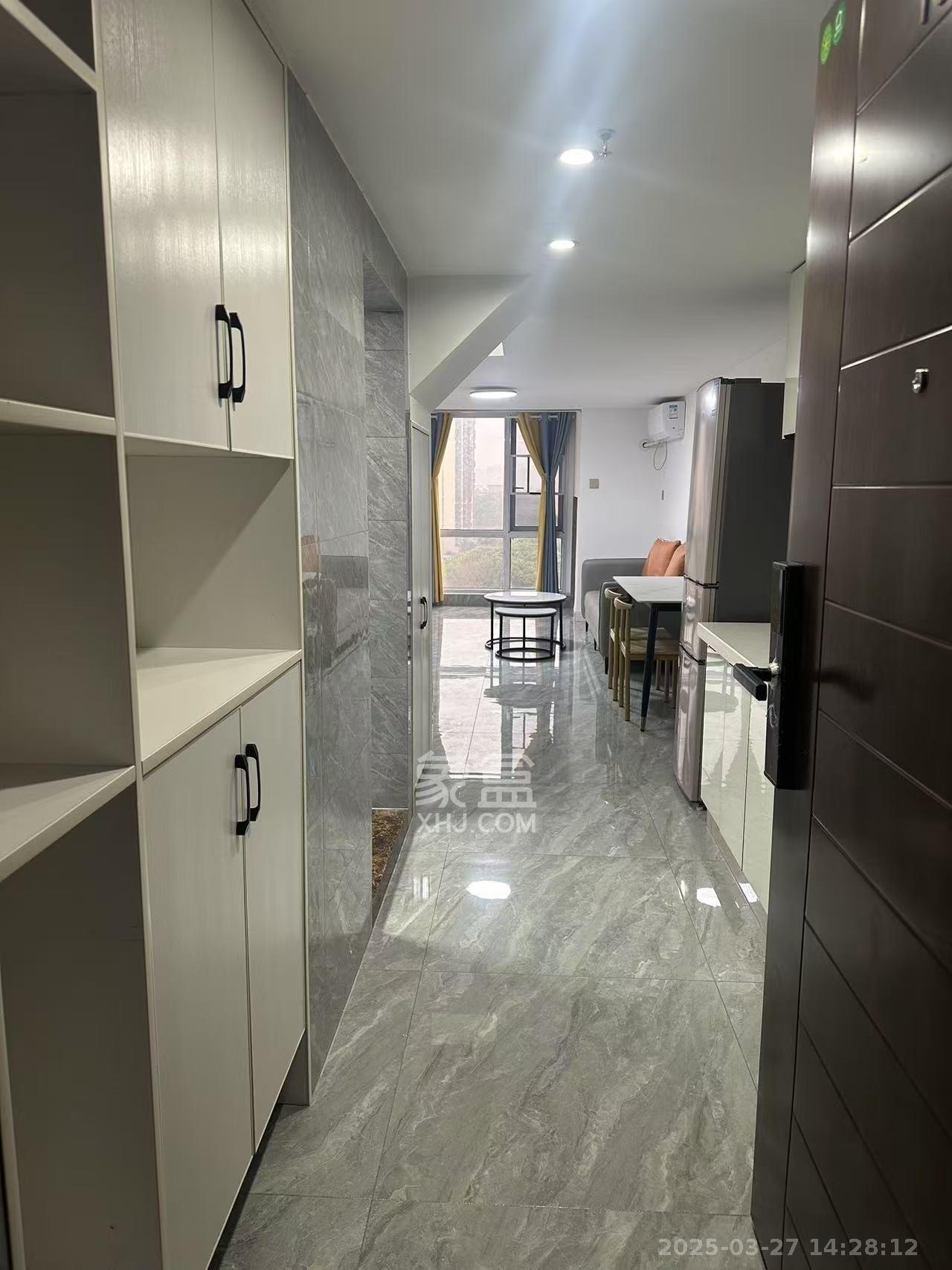 万科金色麦田 2室1厅1卫 2200.0元/月 万科金色麦田 2室1厅1卫 2200.0元/月室内图