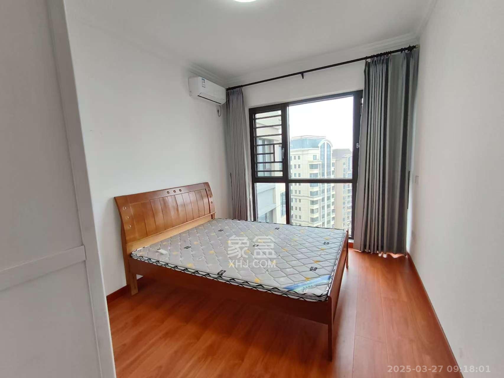 九华润和城(庄园世家) 3室2厅2卫 1800.00元/月 九华润和城(庄园世家) 3室2厅2卫 1800.00元/月室内图