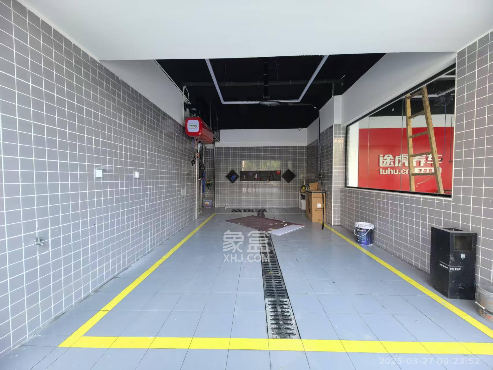 招商麓山府   36.34㎡     2888.00元/月室内图