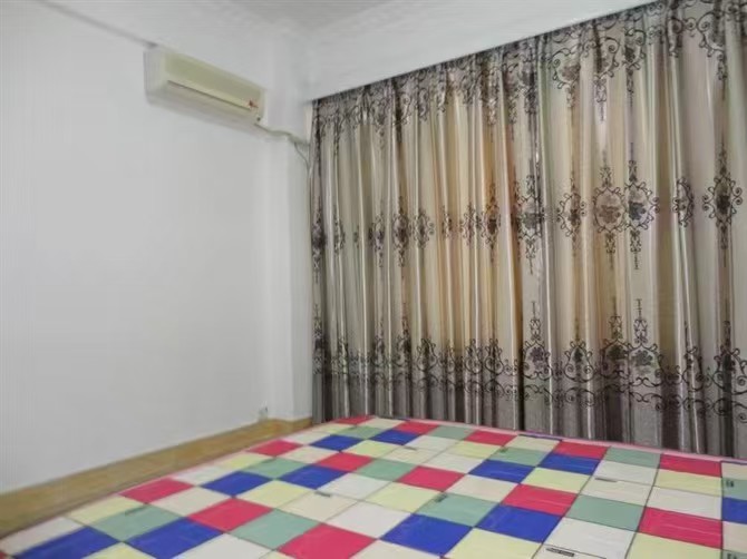 万利隆花园 3室2厅2卫 3300.0元/月 万利隆花园 3室2厅2卫 3300.0元/月室内图