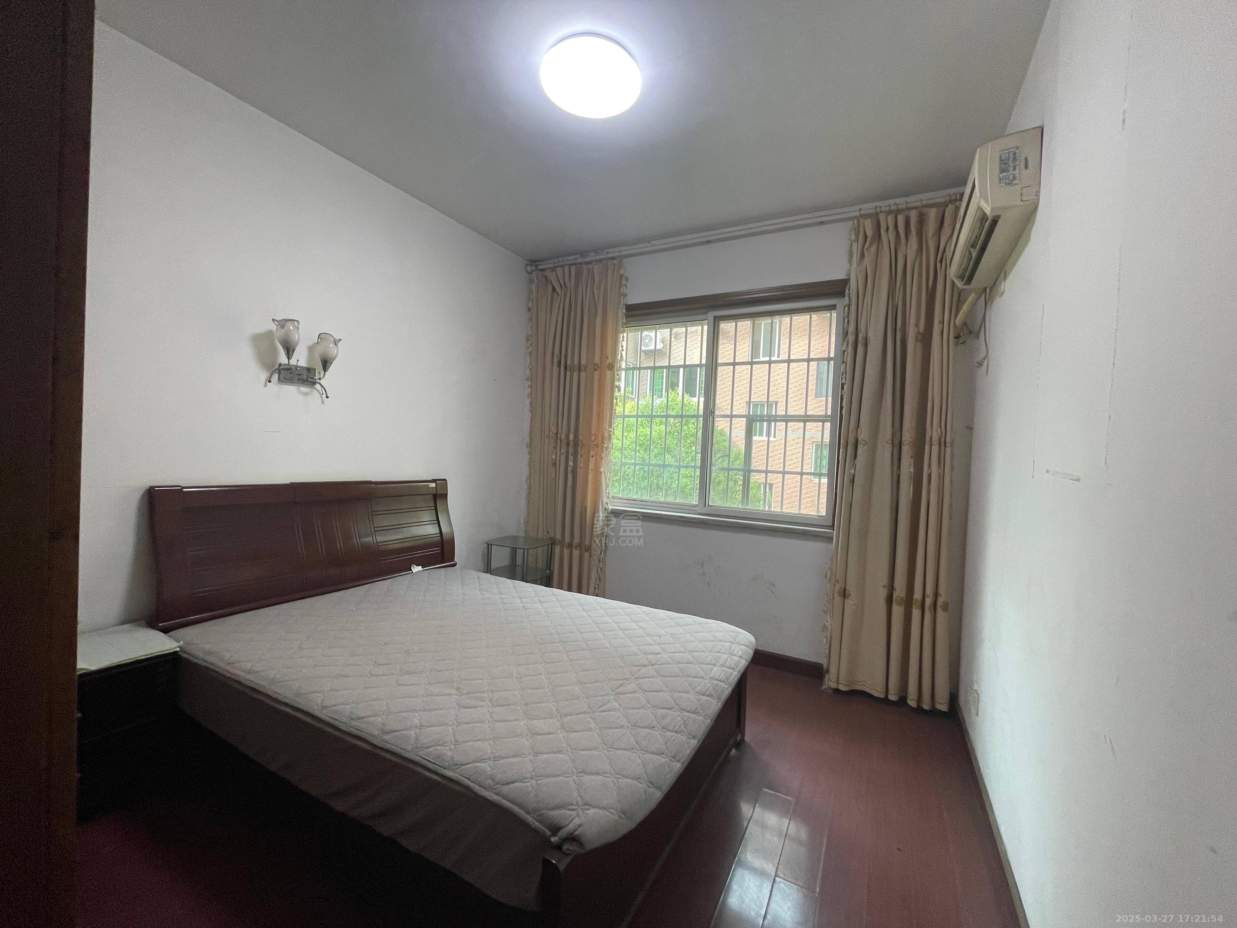 香山美境 4室2厅2卫 1600.0元/月 香山美境 4室2厅2卫 1600.0元/月室内图