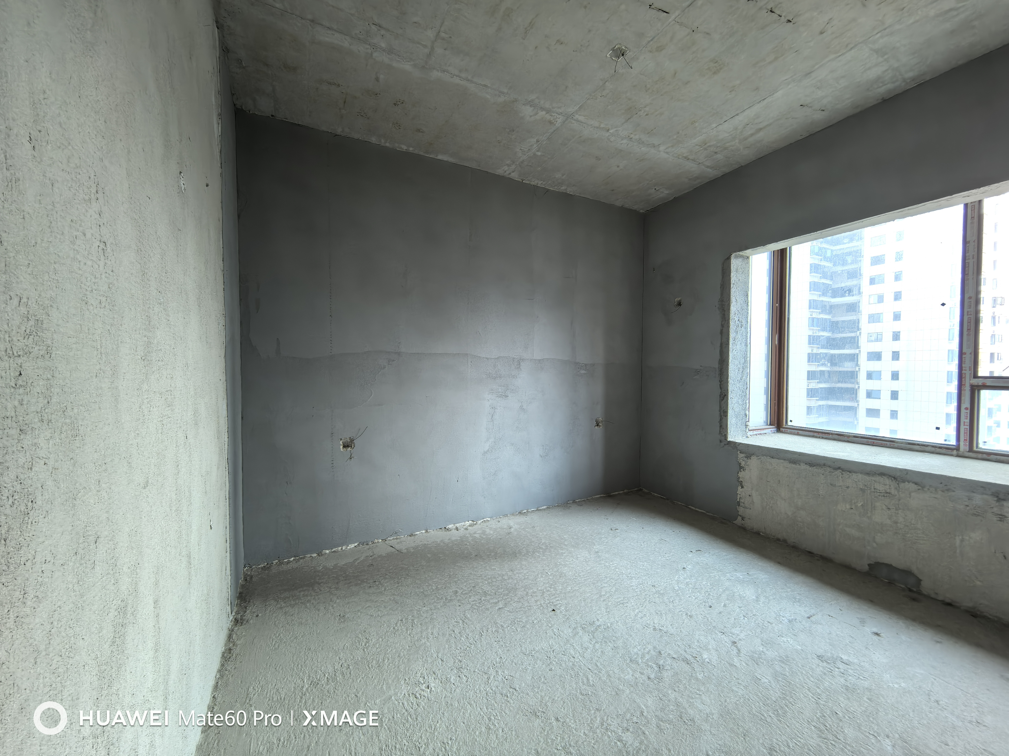 石化大院  4室2厅1卫    80.0万 石化大院  4室2厅1卫    80.0万客厅