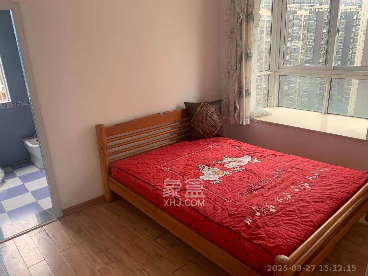 世景华庭  2室2厅1卫   1600.00元/月室内图