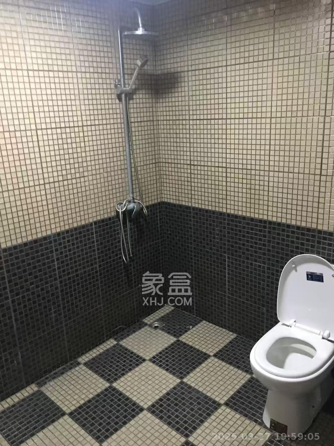 联美品格  3室2厅1卫   2300.00元/月室内图