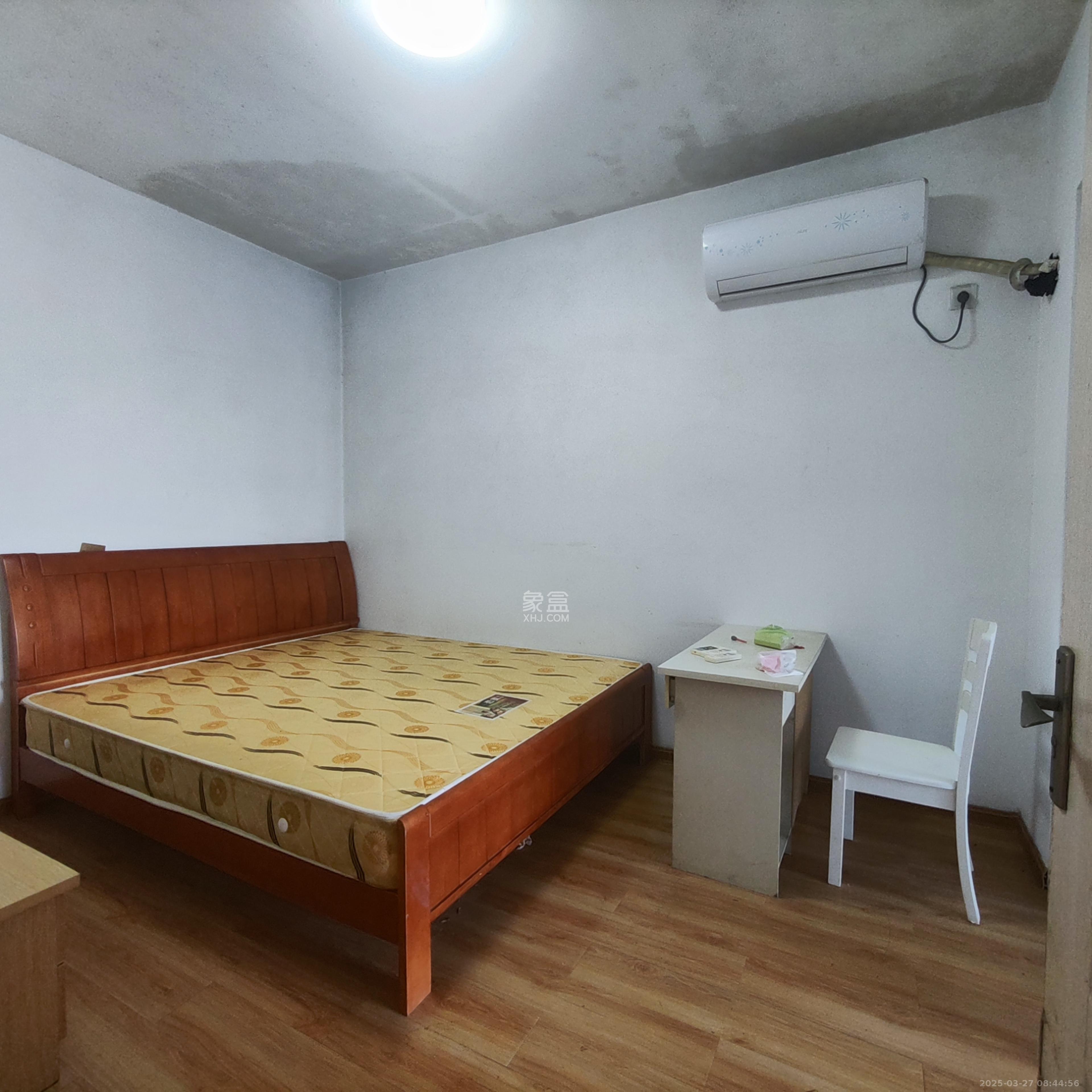 锑都家园 3室2厅1卫 1800.0元/月 锑都家园 3室2厅1卫 1800.0元/月室内图