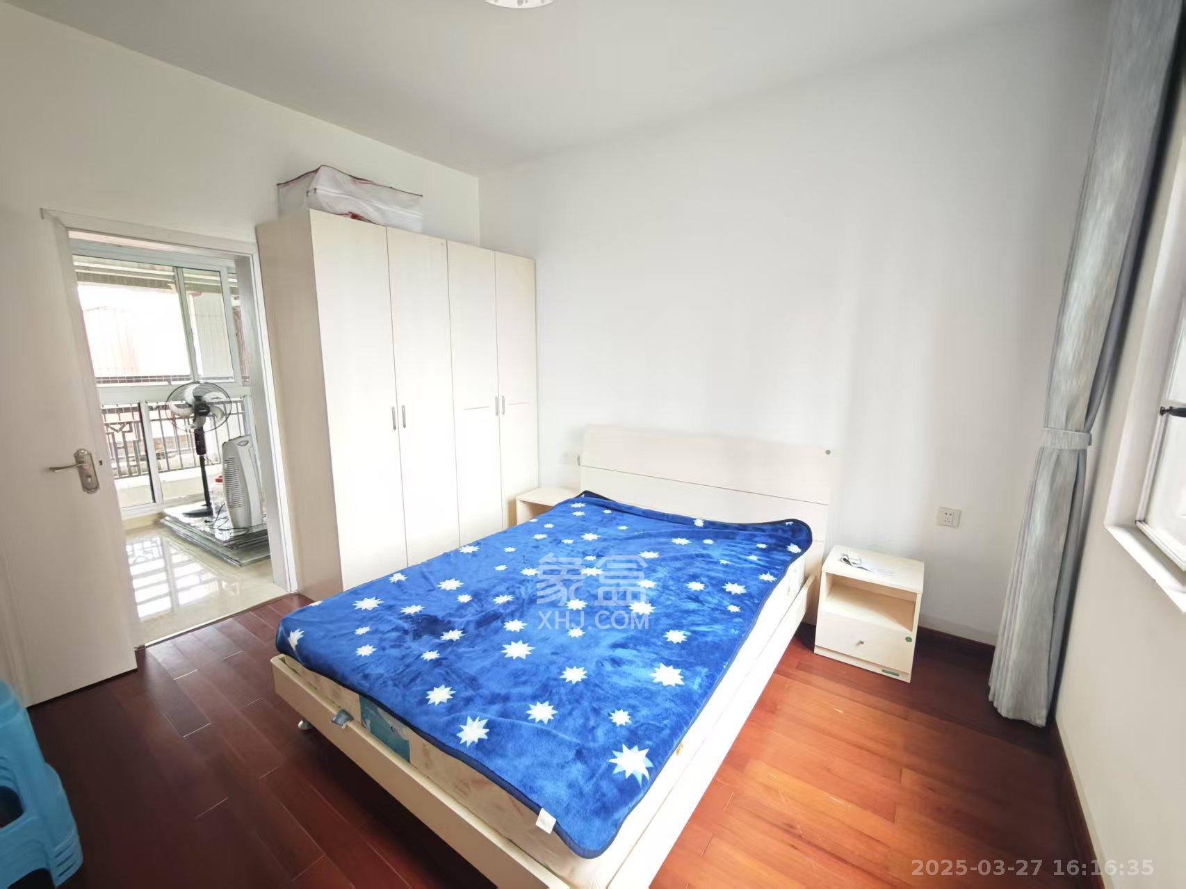 绿地海外滩一期 2室2厅1卫 1700.0元/月 绿地海外滩一期 2室2厅1卫 1700.0元/月室内图