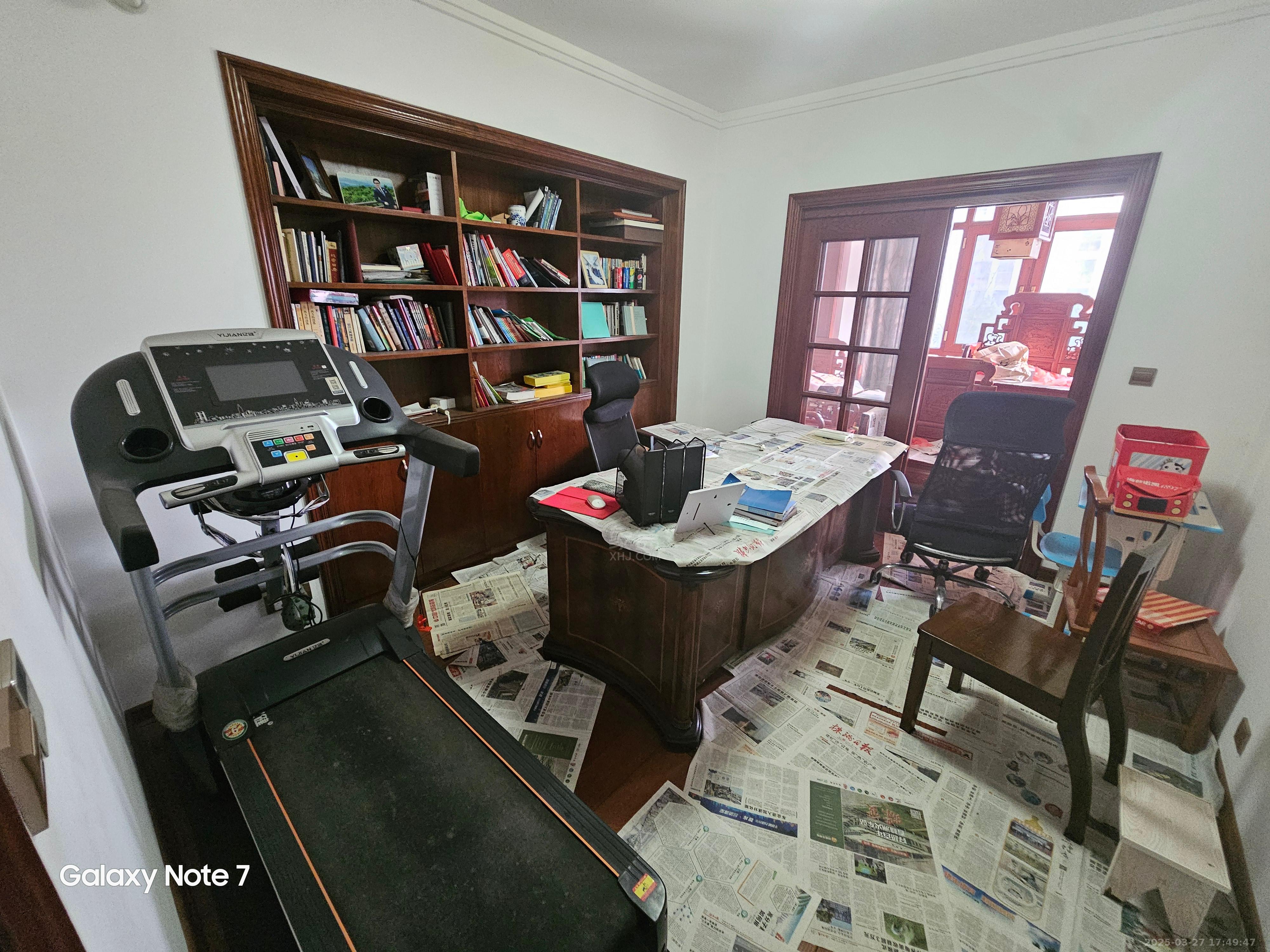 红盾雅园  5室2厅2卫    2300.0元/月 红盾雅园  5室2厅2卫    2300.0元/月室内图