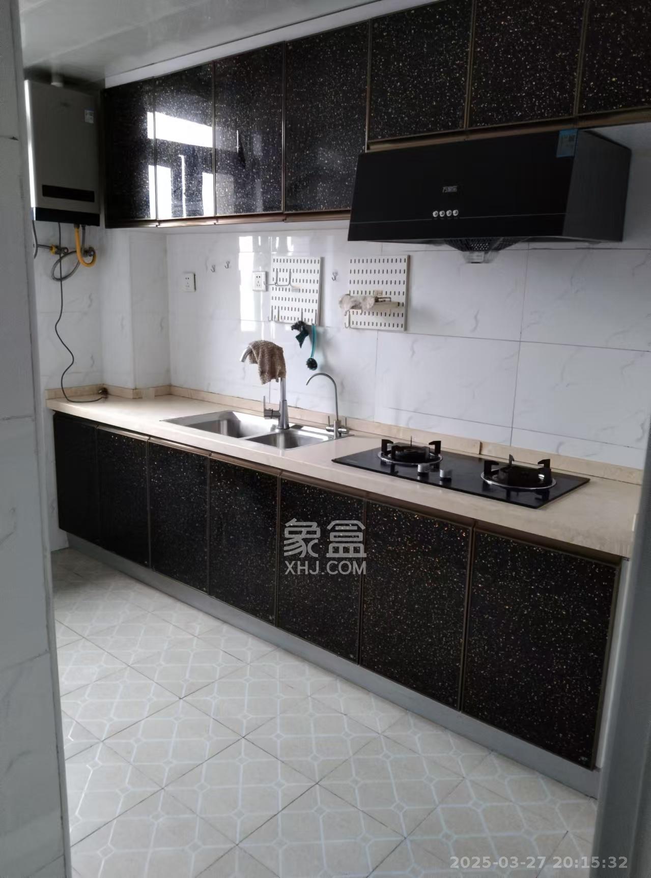 八方小区C区 3室2厅2卫 4200.0元/月 八方小区C区 3室2厅2卫 4200.0元/月室内图