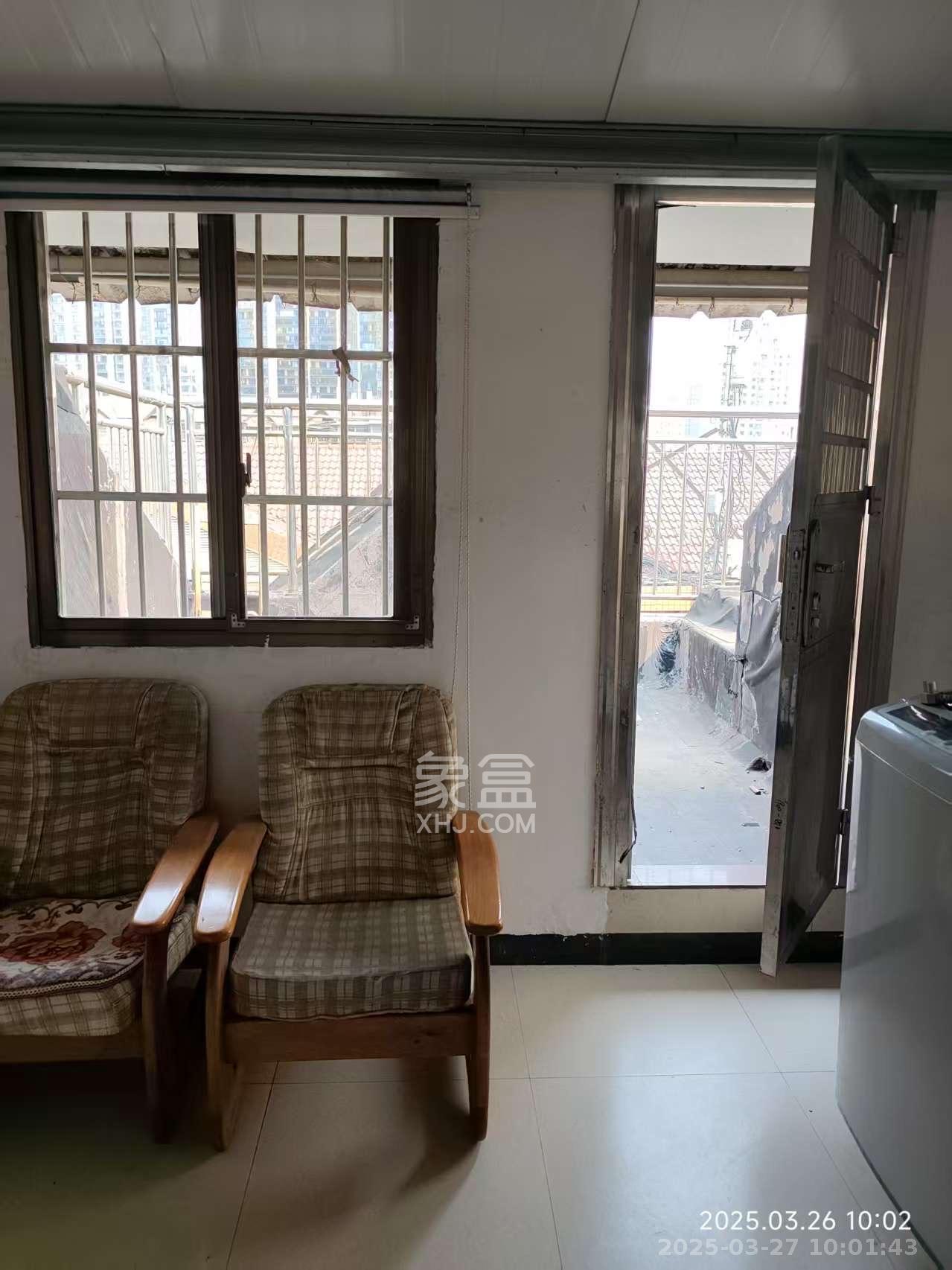 鑫隆家园  2室1厅1卫   1200.00元/月室内图