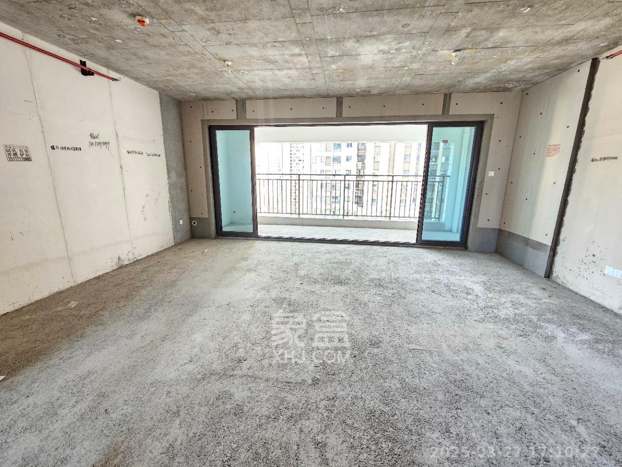 阳光城尚东湾嘉林苑 4室2厅3卫 2000.0元/月 阳光城尚东湾嘉林苑 4室2厅3卫 2000.0元/月室内图