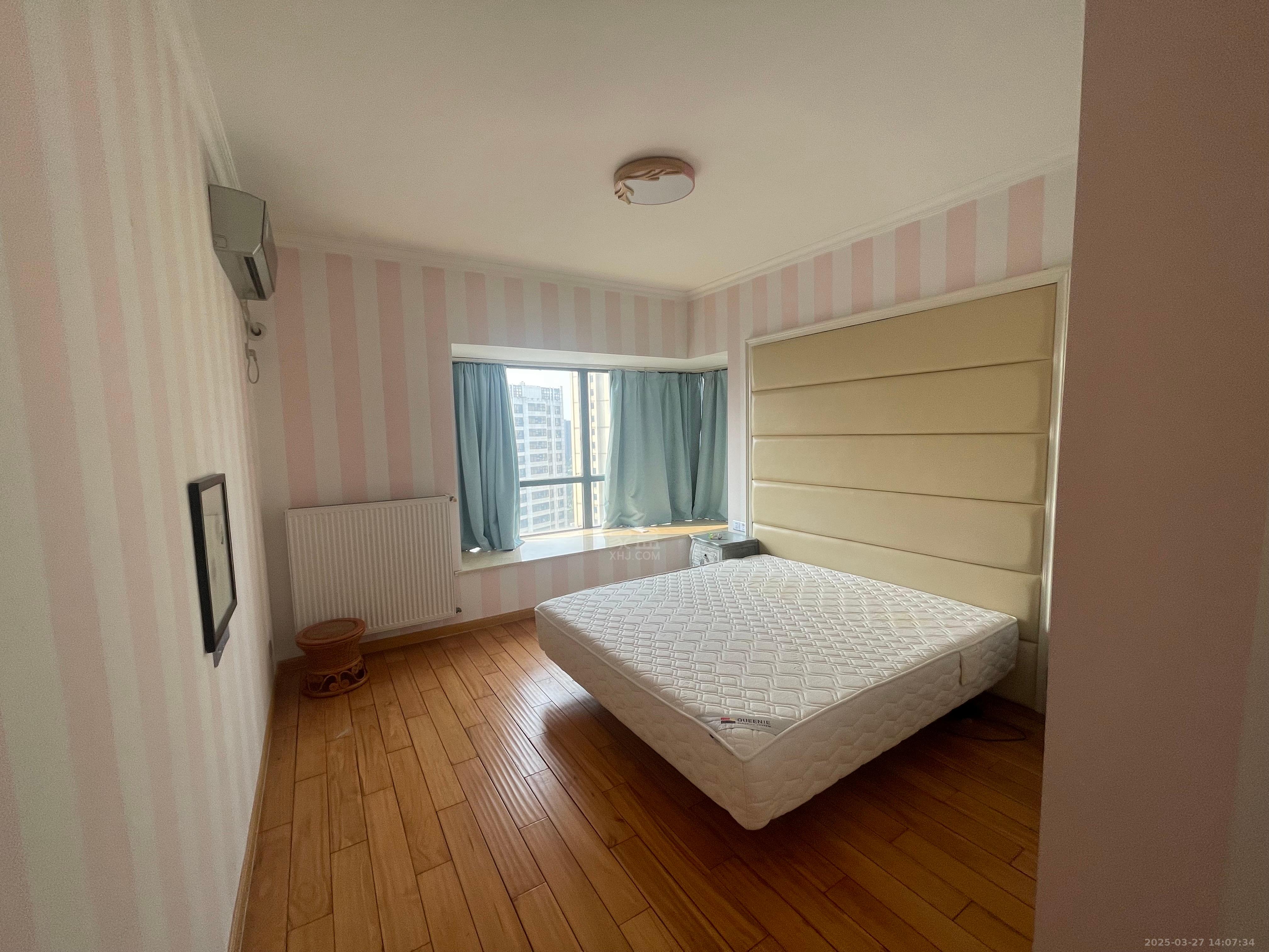 美的城二期  1室0厅0卫    2100.0元/月 美的城二期  1室0厅0卫    2100.0元/月室内图