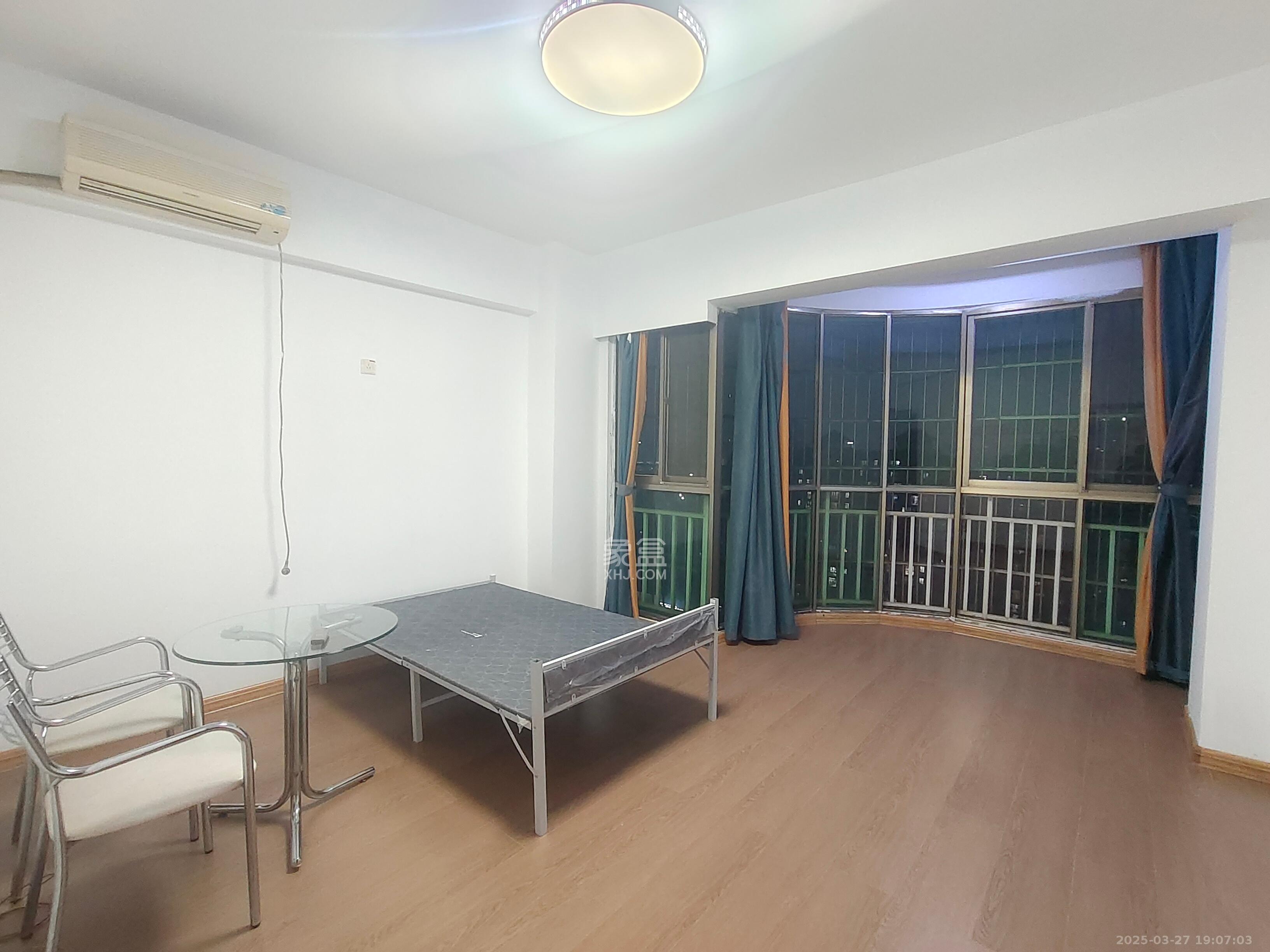 朝阳银座  2室1厅1卫   1800.00元/月室内图