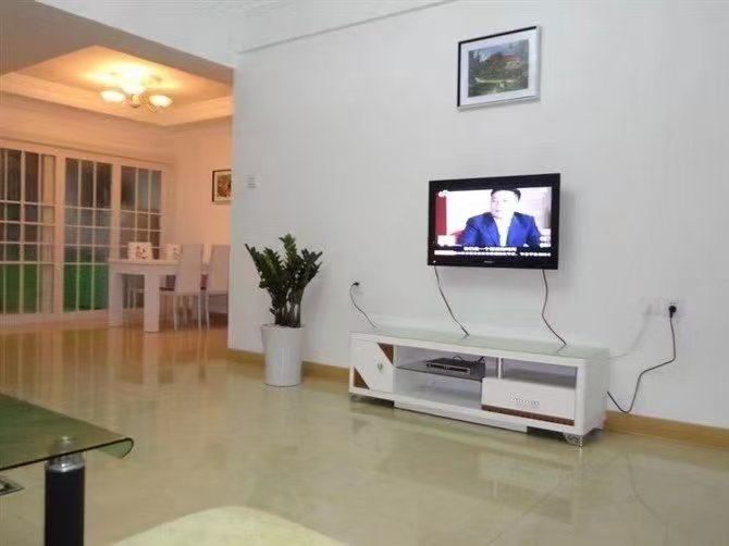 万利隆花园 3室2厅2卫 3300.0元/月 万利隆花园 3室2厅2卫 3300.0元/月室内图