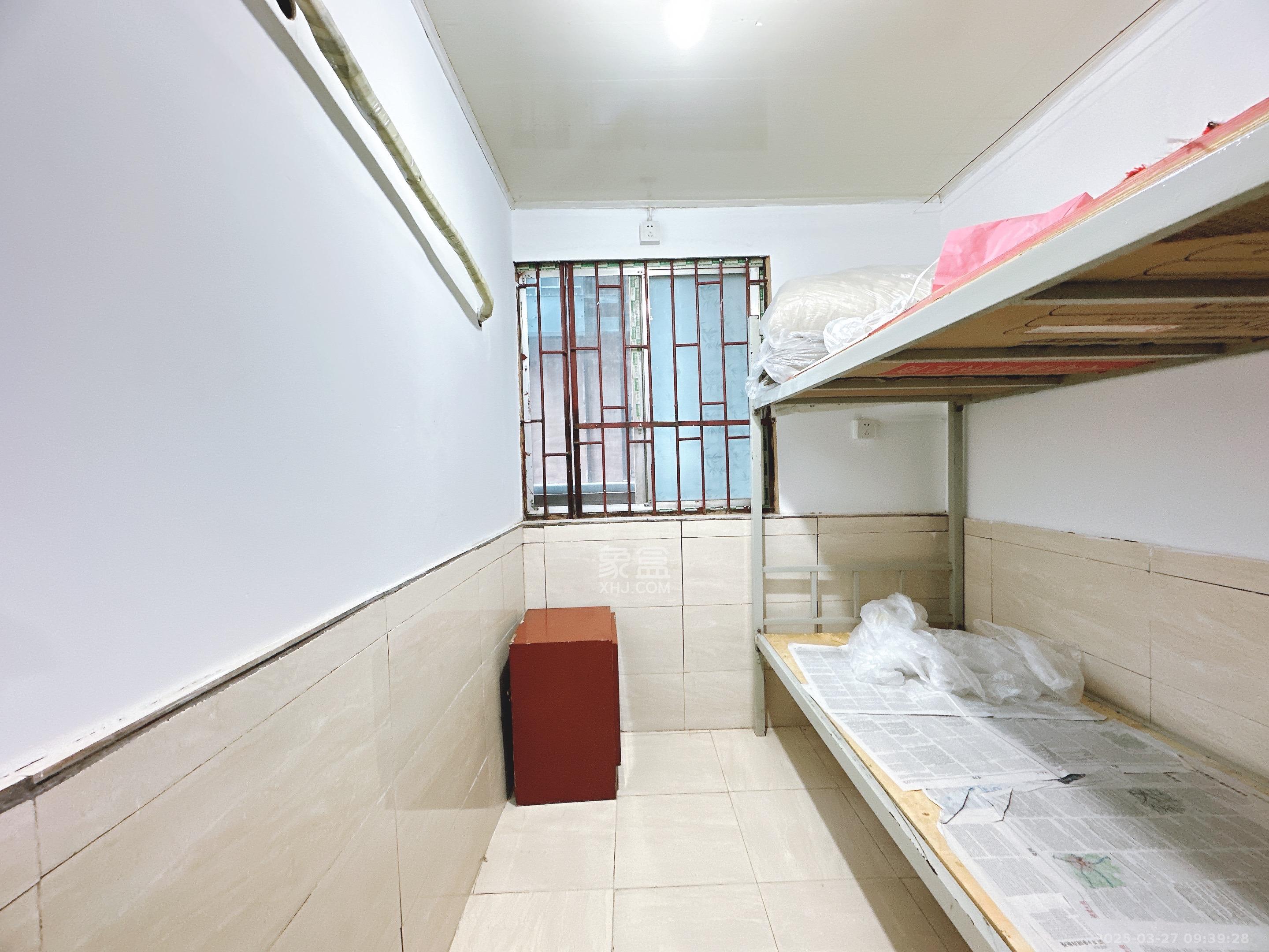 便河边社区（便河边单位房）  2室1厅1卫   2000.00元/月室内图