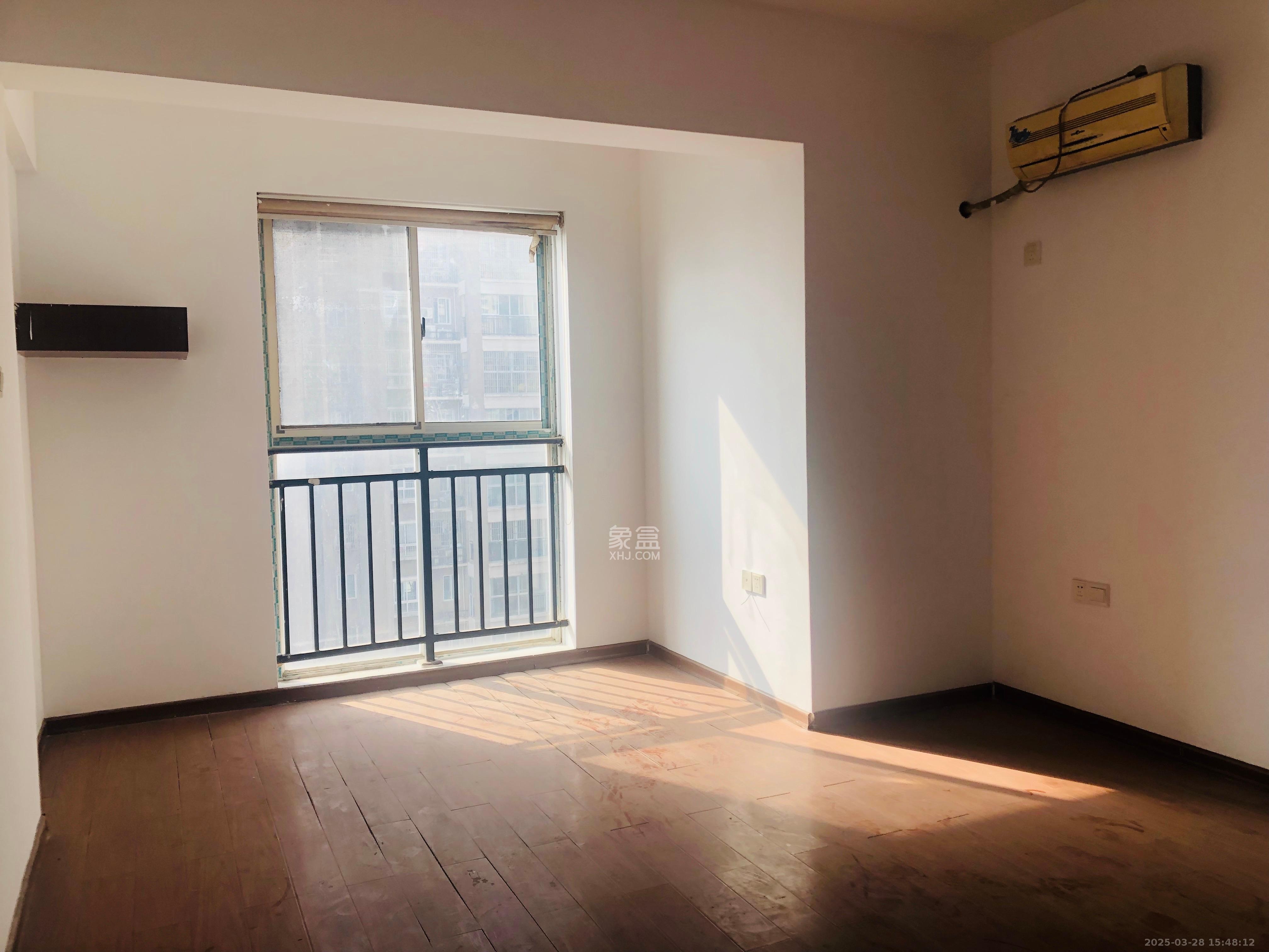 上河国际C区 3室2厅1卫 2500.0元/月 上河国际C区 3室2厅1卫 2500.0元/月室内图