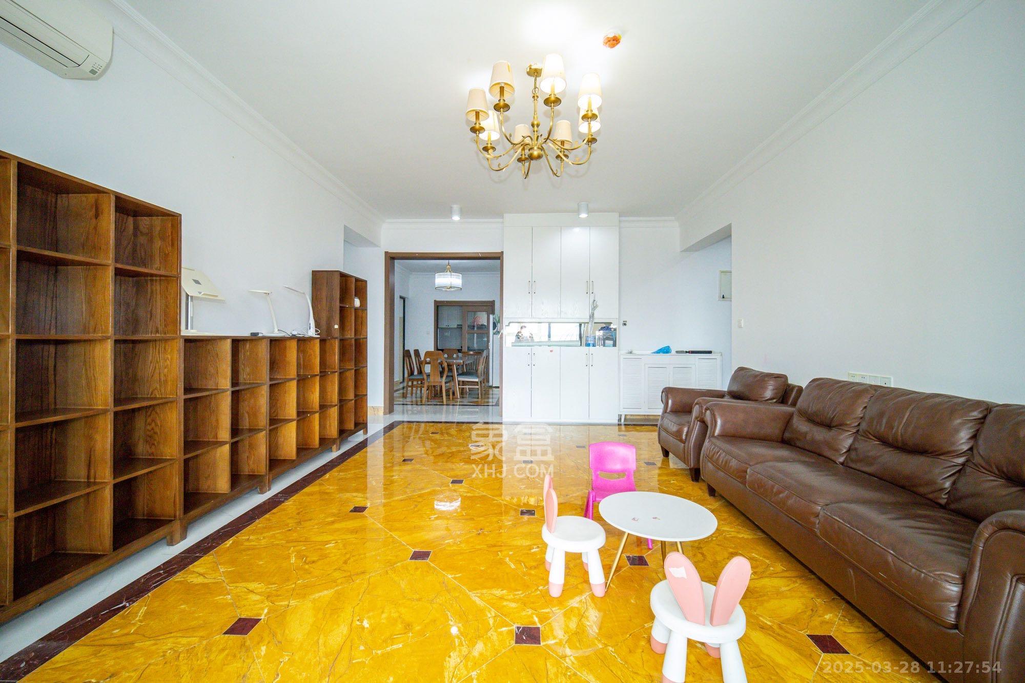 碧桂园威尼斯城  4室2厅2卫    4200.0元/月 碧桂园威尼斯城  4室2厅2卫    4200.0元/月室内图