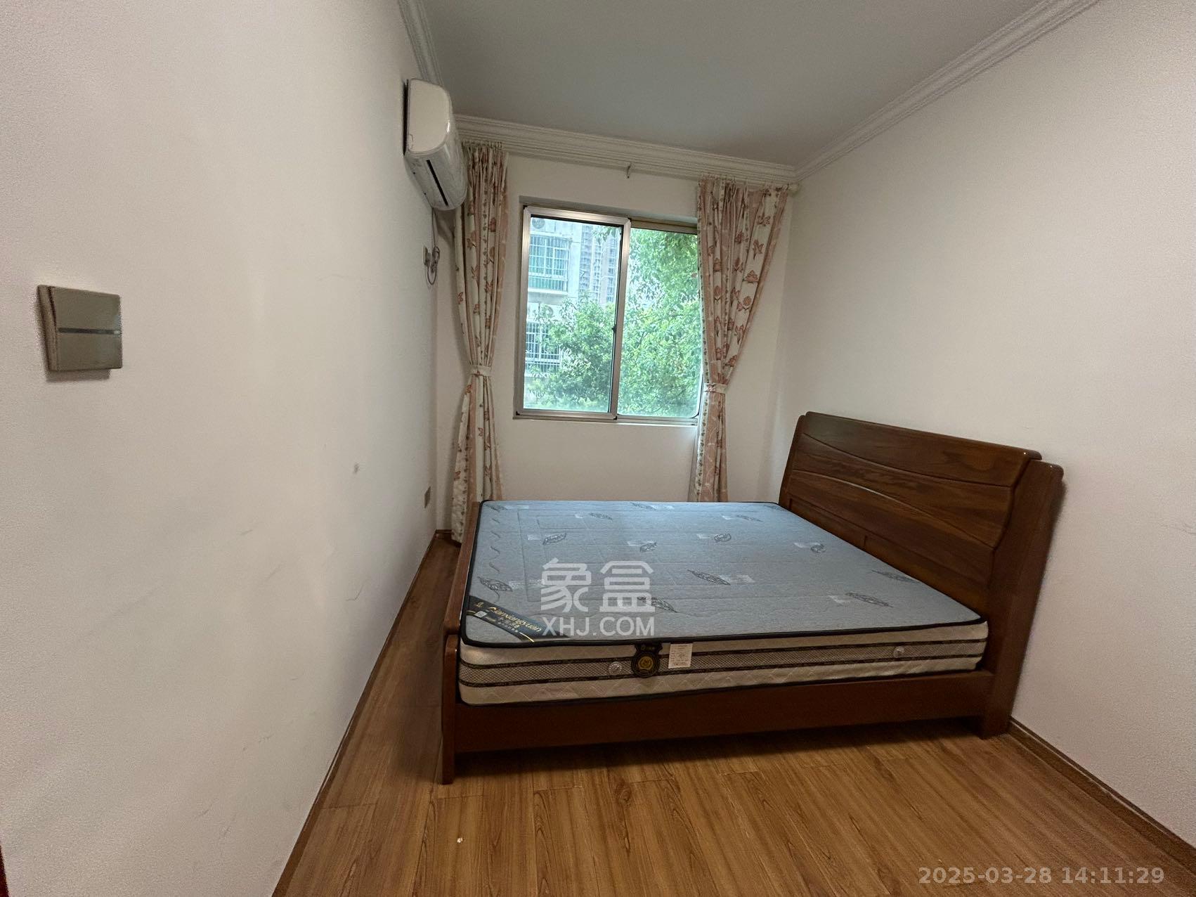 中南汽车世界 3室2厅2卫 1800.0元/月 中南汽车世界 3室2厅2卫 1800.0元/月室内图