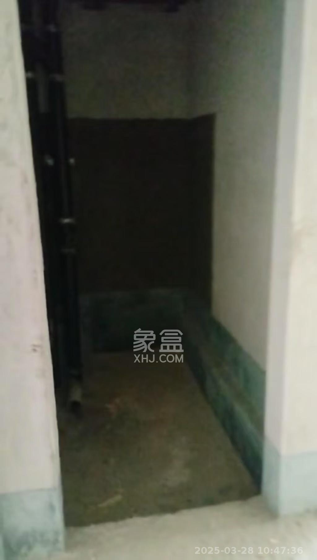 富兴时代御城  4室2厅3卫   6000.00元/月室内图