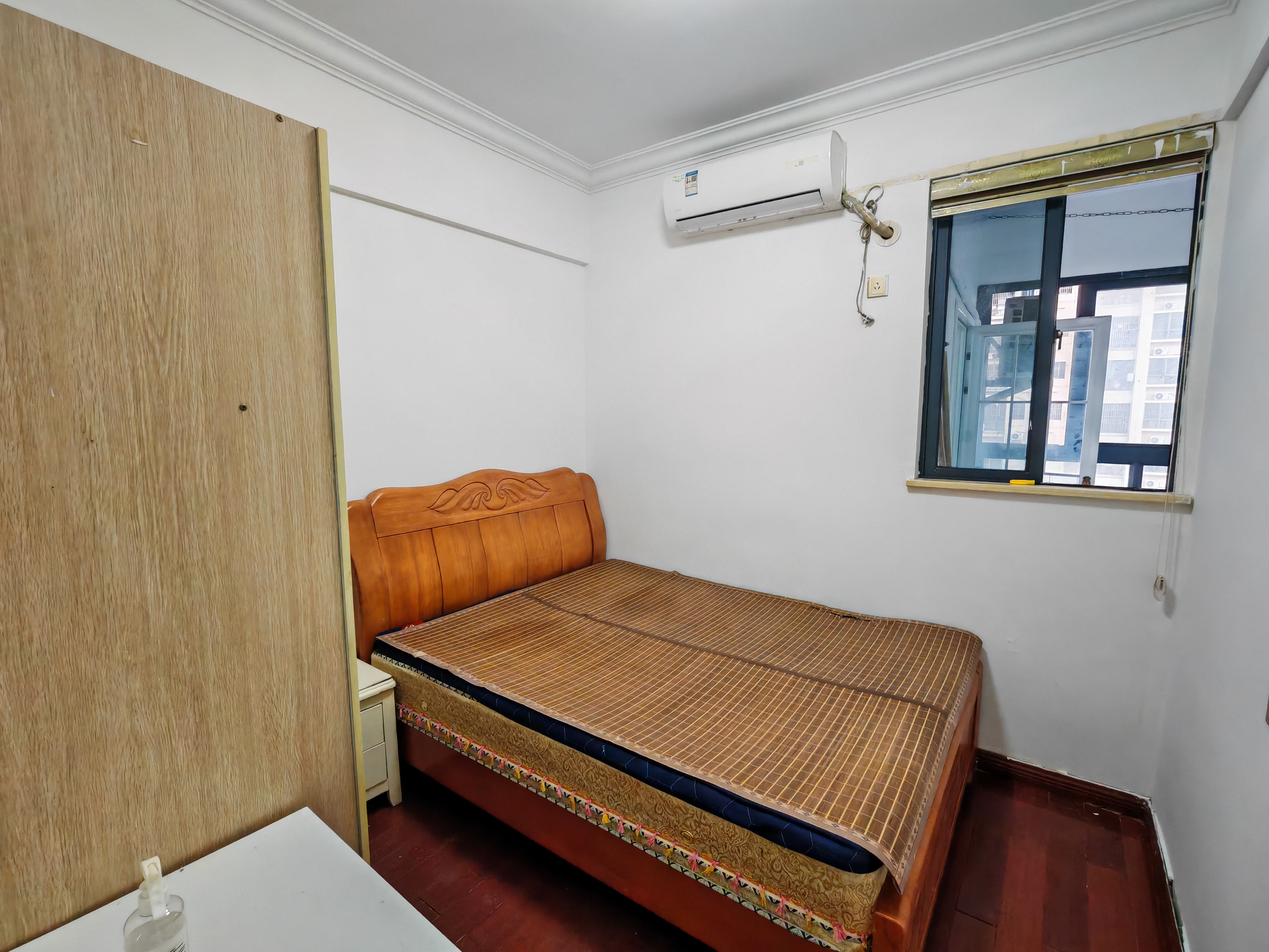 盛泰佳园 1室1厅1卫 63.0万 盛泰佳园 1室1厅1卫 63.0万室内图