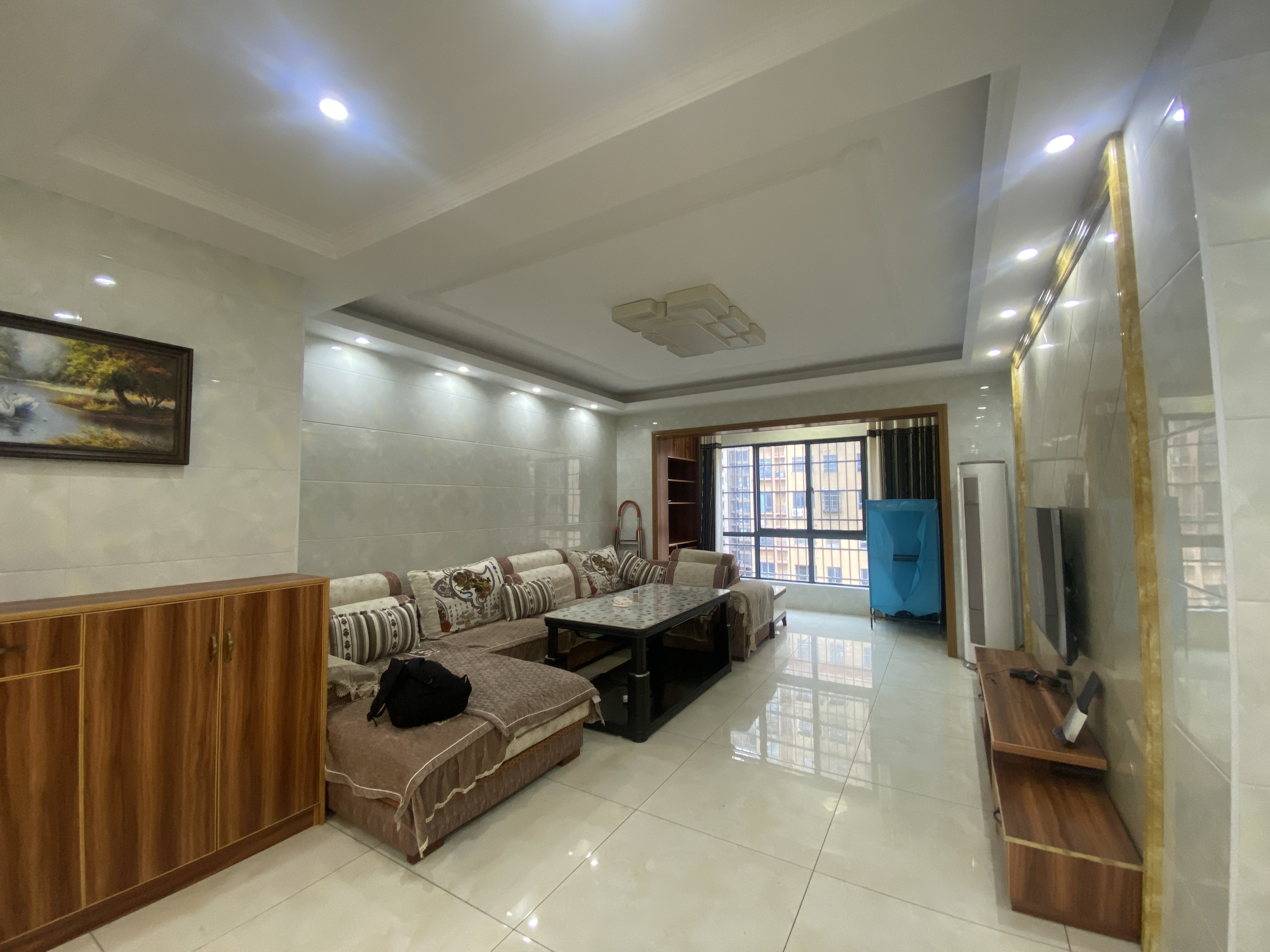 上善国际(翰林府) 3室2厅2卫 49.8万 上善国际(翰林府) 3室2厅2卫 49.8万室内图