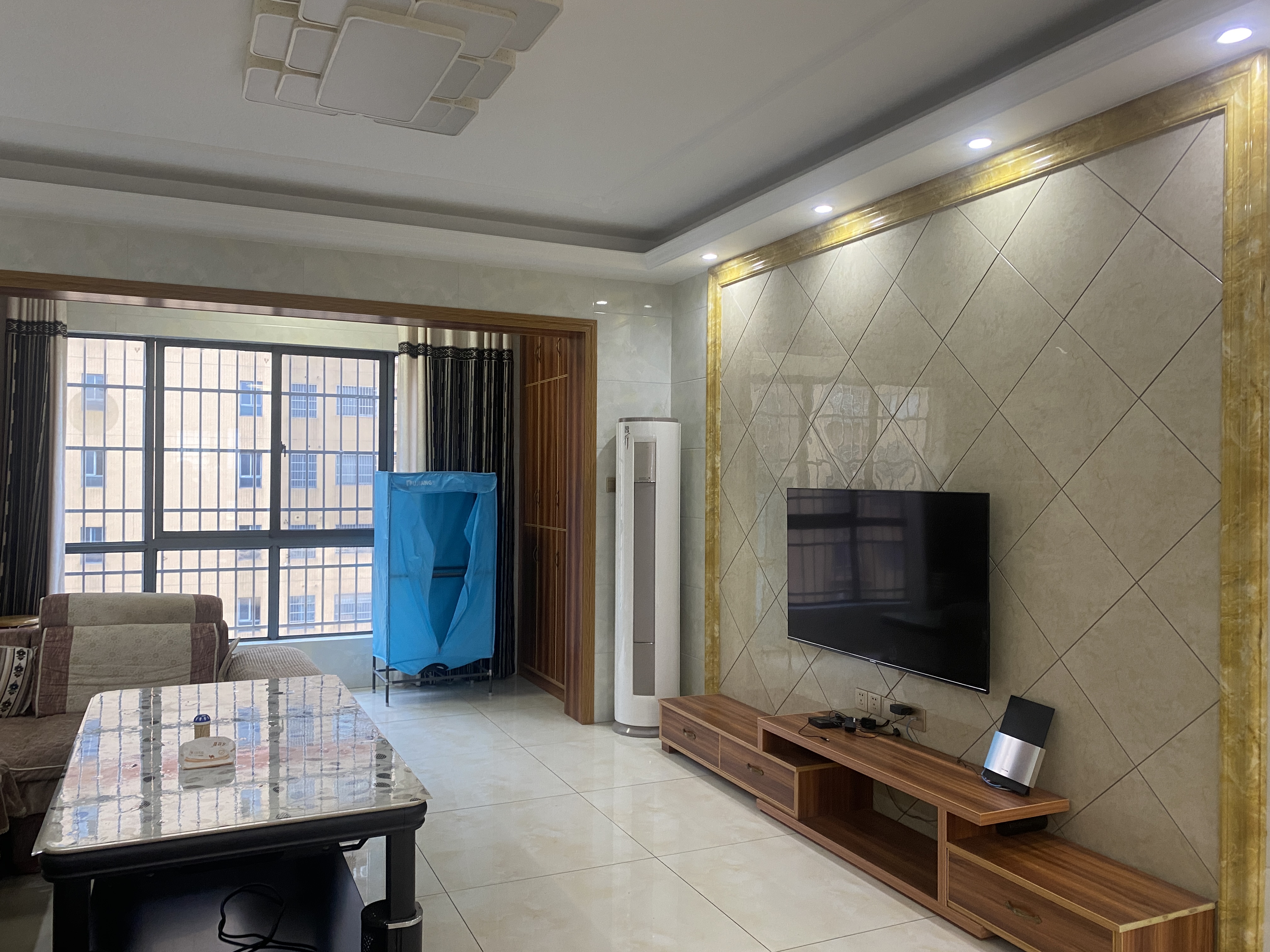 上善国际(翰林府) 3室2厅2卫 49.8万 上善国际(翰林府) 3室2厅2卫 49.8万室内图