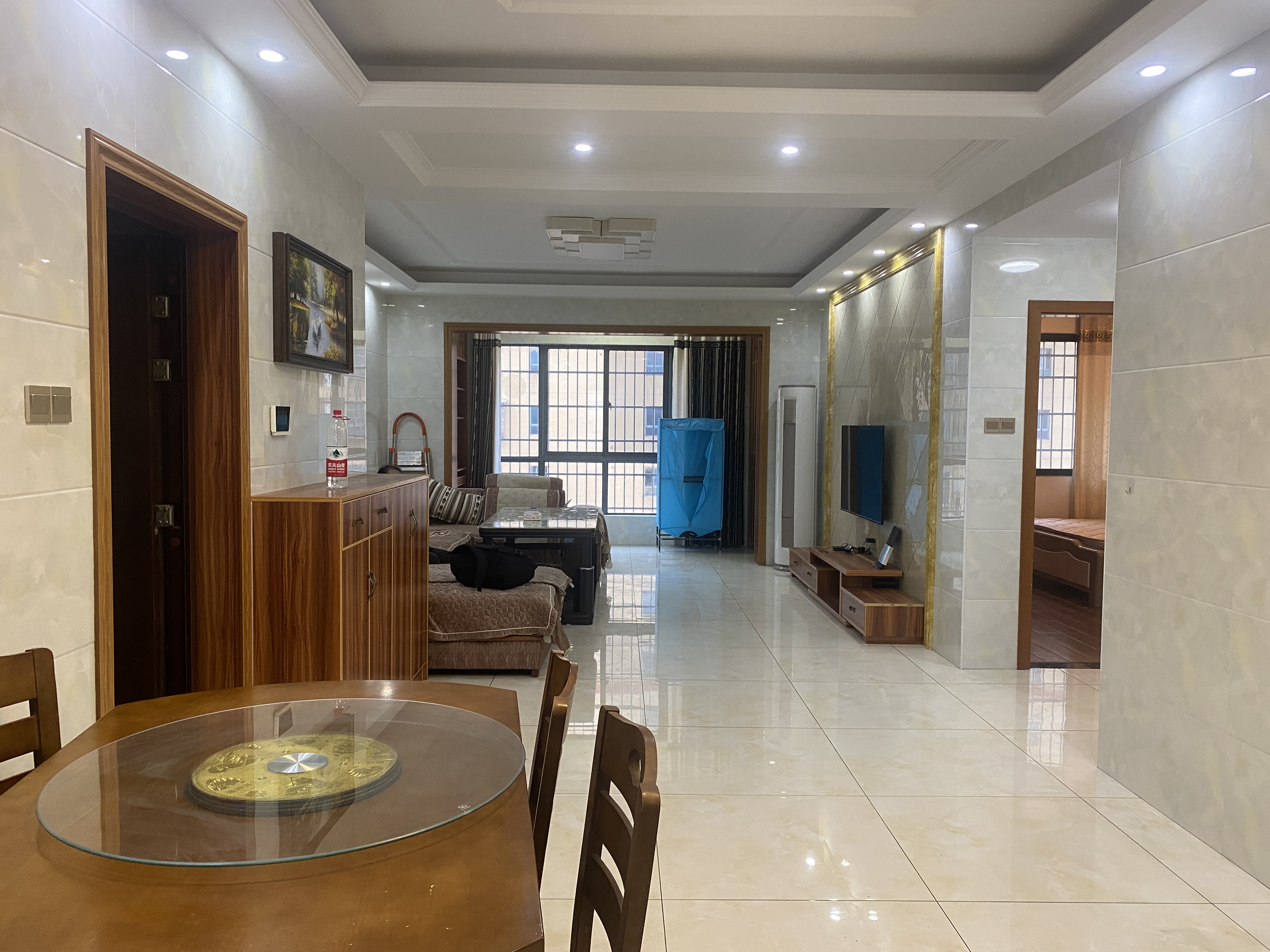 上善国际(翰林府) 3室2厅2卫 49.8万 上善国际(翰林府) 3室2厅2卫 49.8万室内图