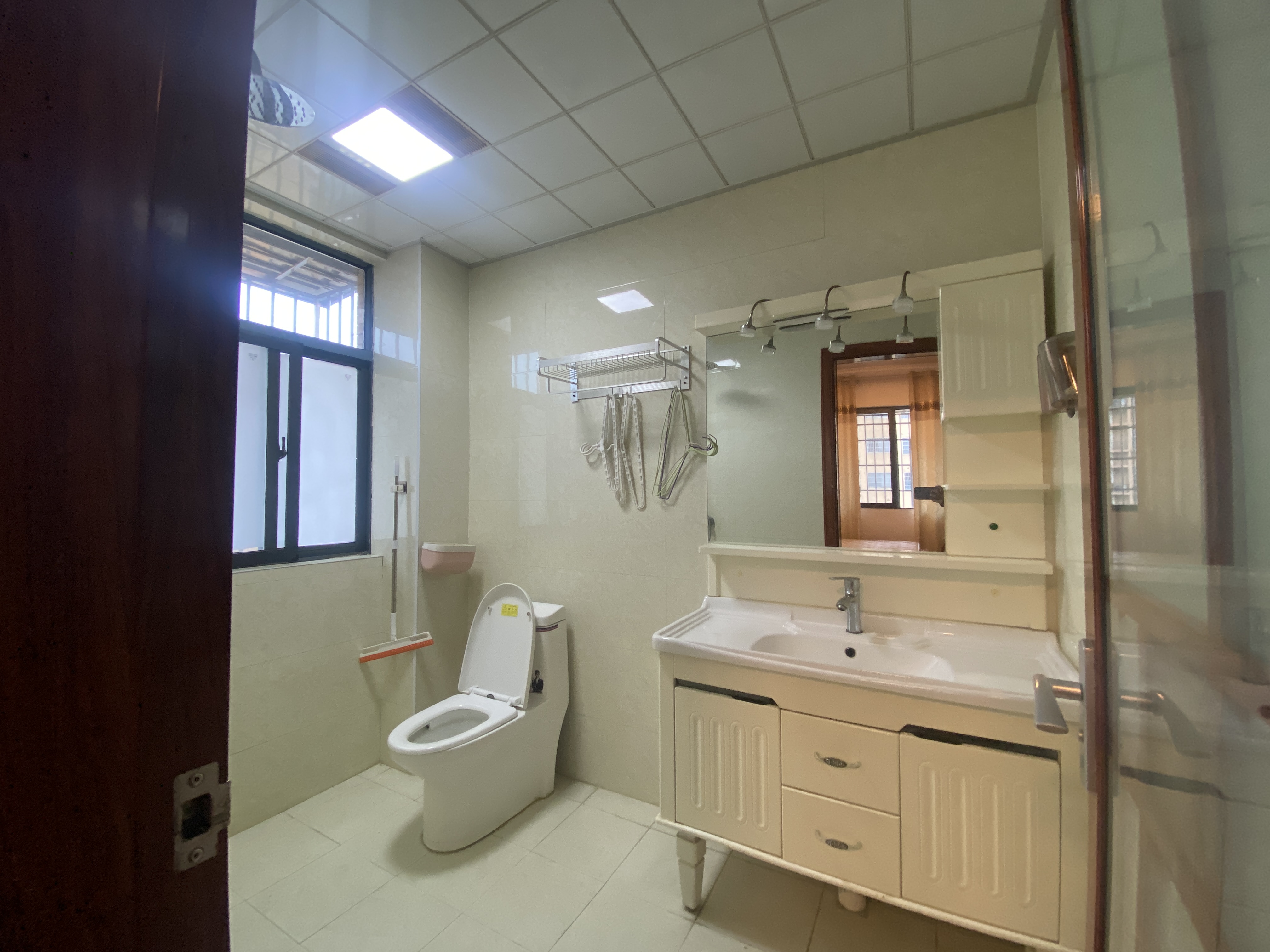 上善国际(翰林府) 3室2厅2卫 49.8万 上善国际(翰林府) 3室2厅2卫 49.8万室内图