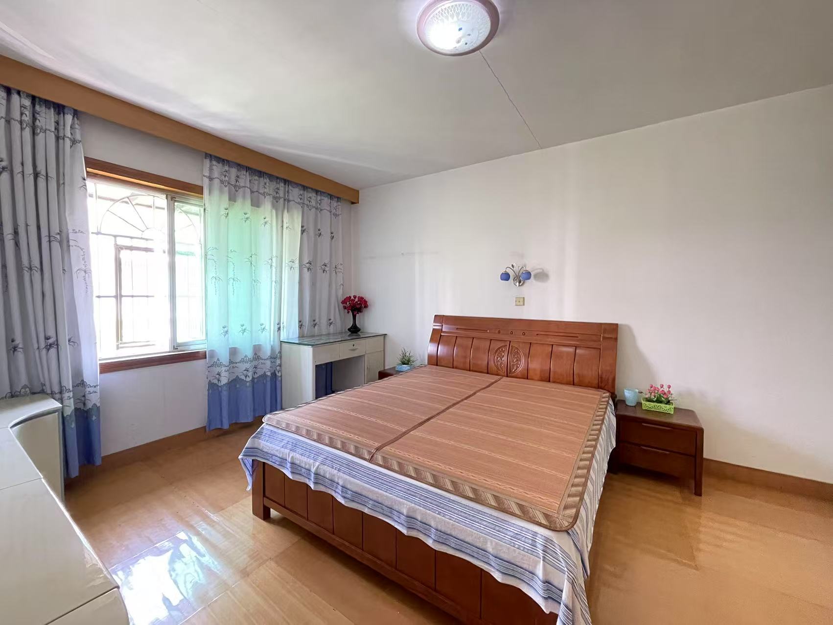 益民小区  3室2厅2卫    53.8万 益民小区  3室2厅2卫    53.8万室内图