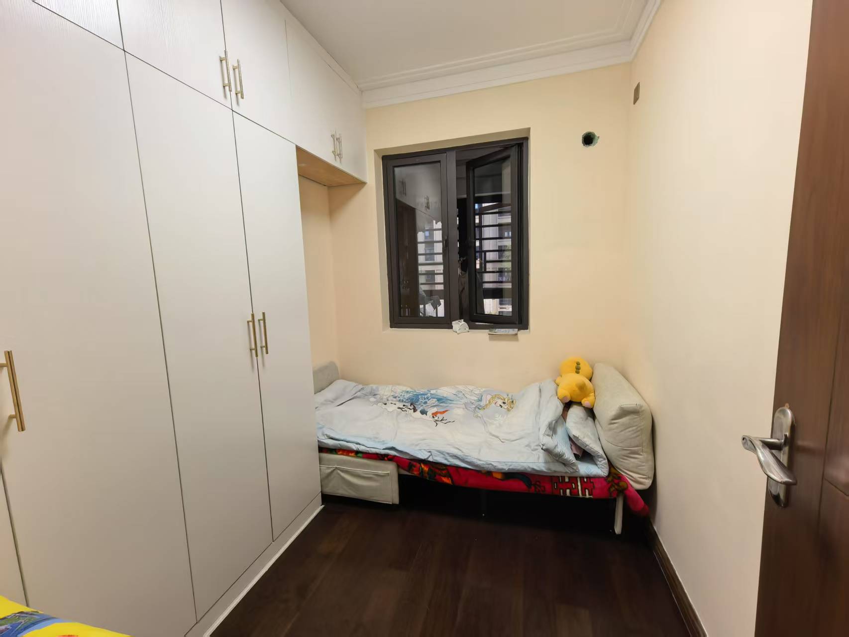 城际空间站 4室2厅2卫 76.8万 城际空间站 4室2厅2卫 76.8万室内图