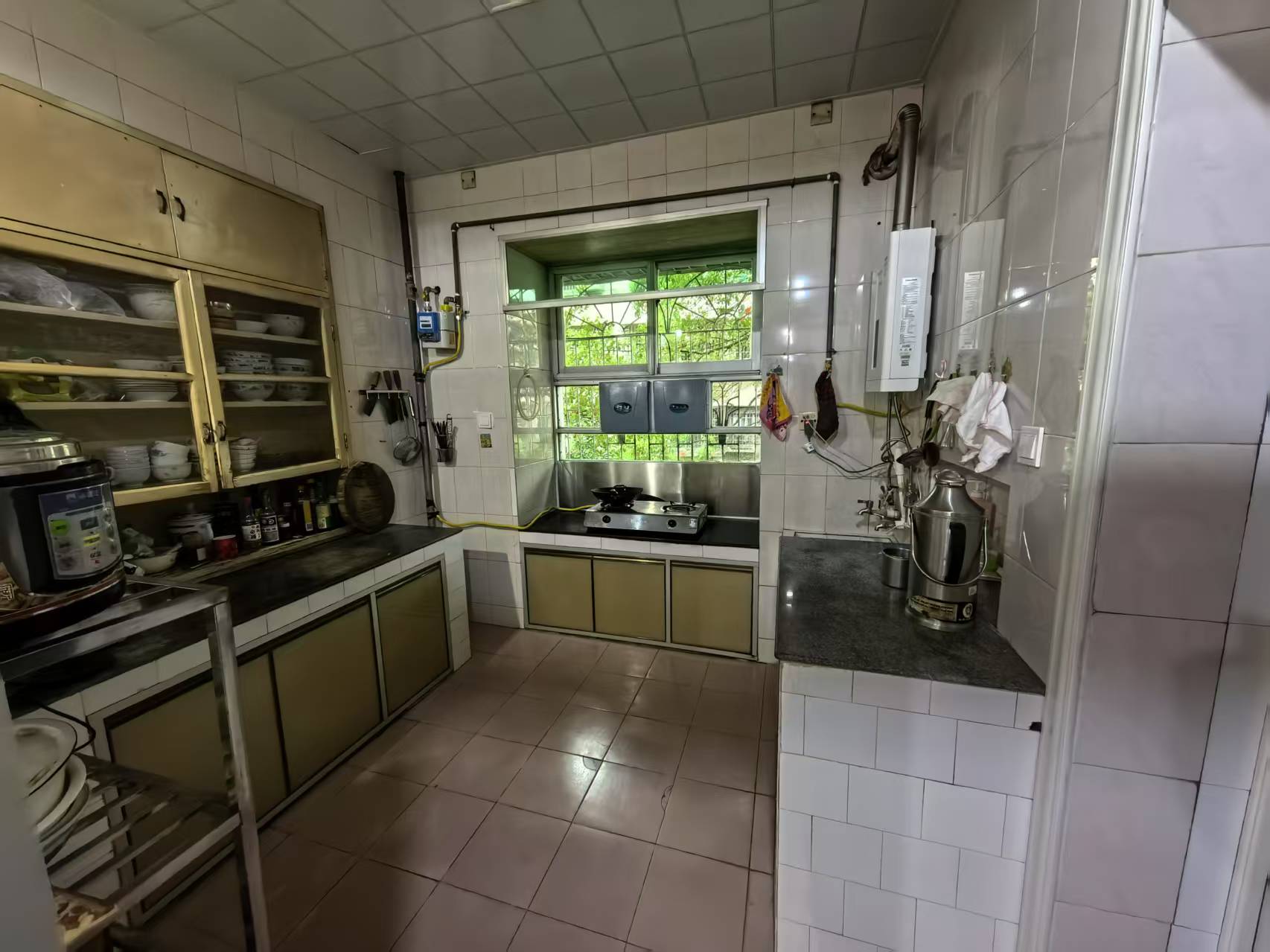 钻石花园 4室2厅2卫 70.0万 钻石花园 4室2厅2卫 70.0万室内图