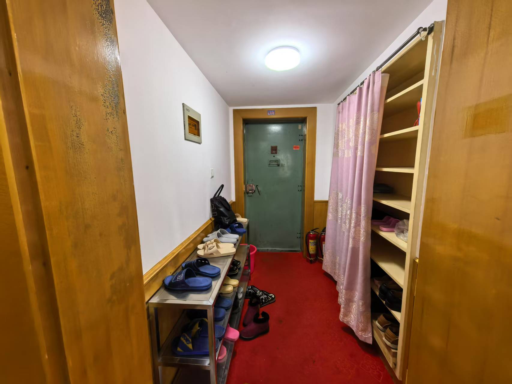 钻石花园 4室2厅2卫 70.0万 钻石花园 4室2厅2卫 70.0万室内图