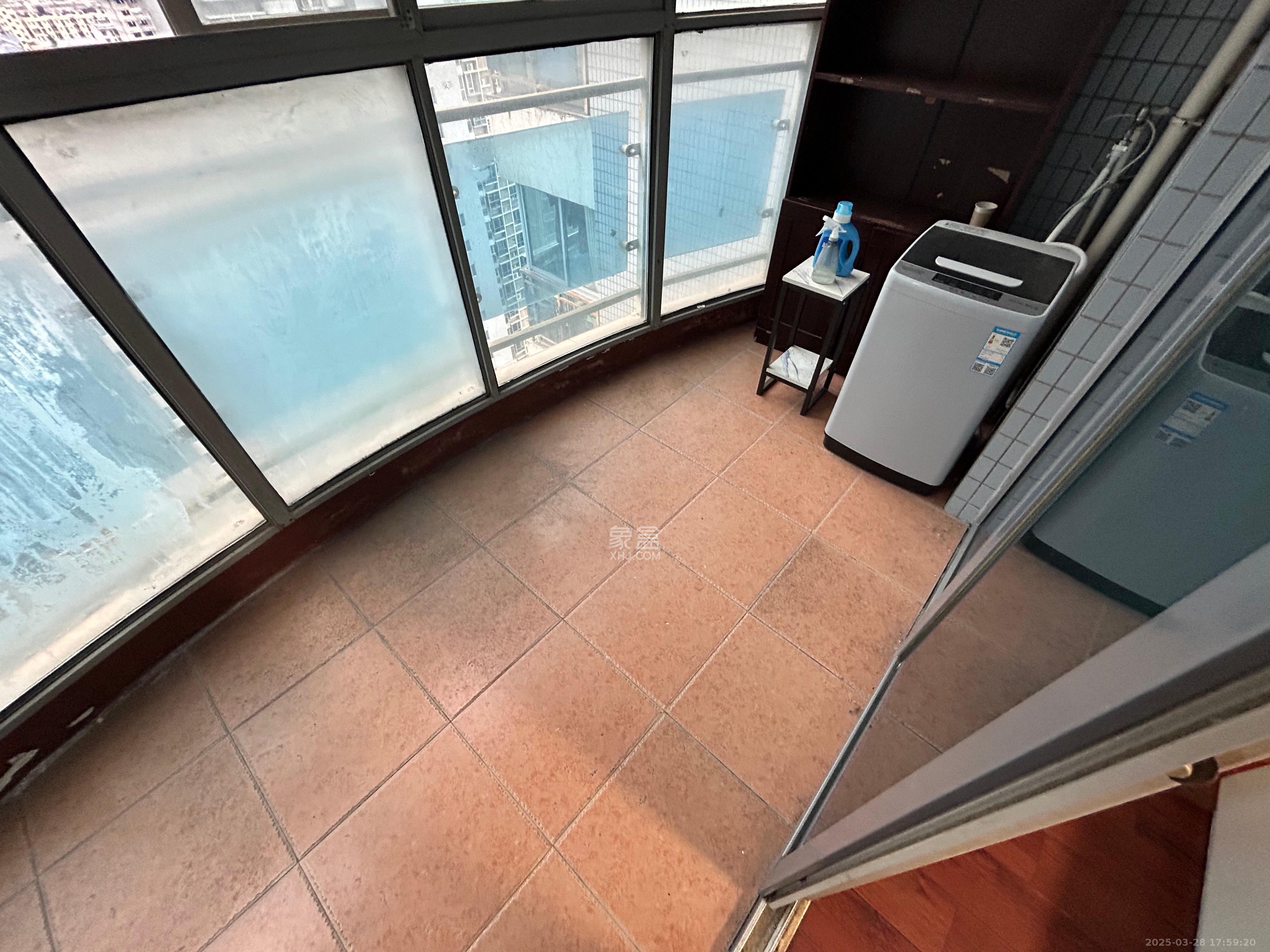 凯乐国际城 2室2厅1卫 2800.0元/月 凯乐国际城 2室2厅1卫 2800.0元/月室内图