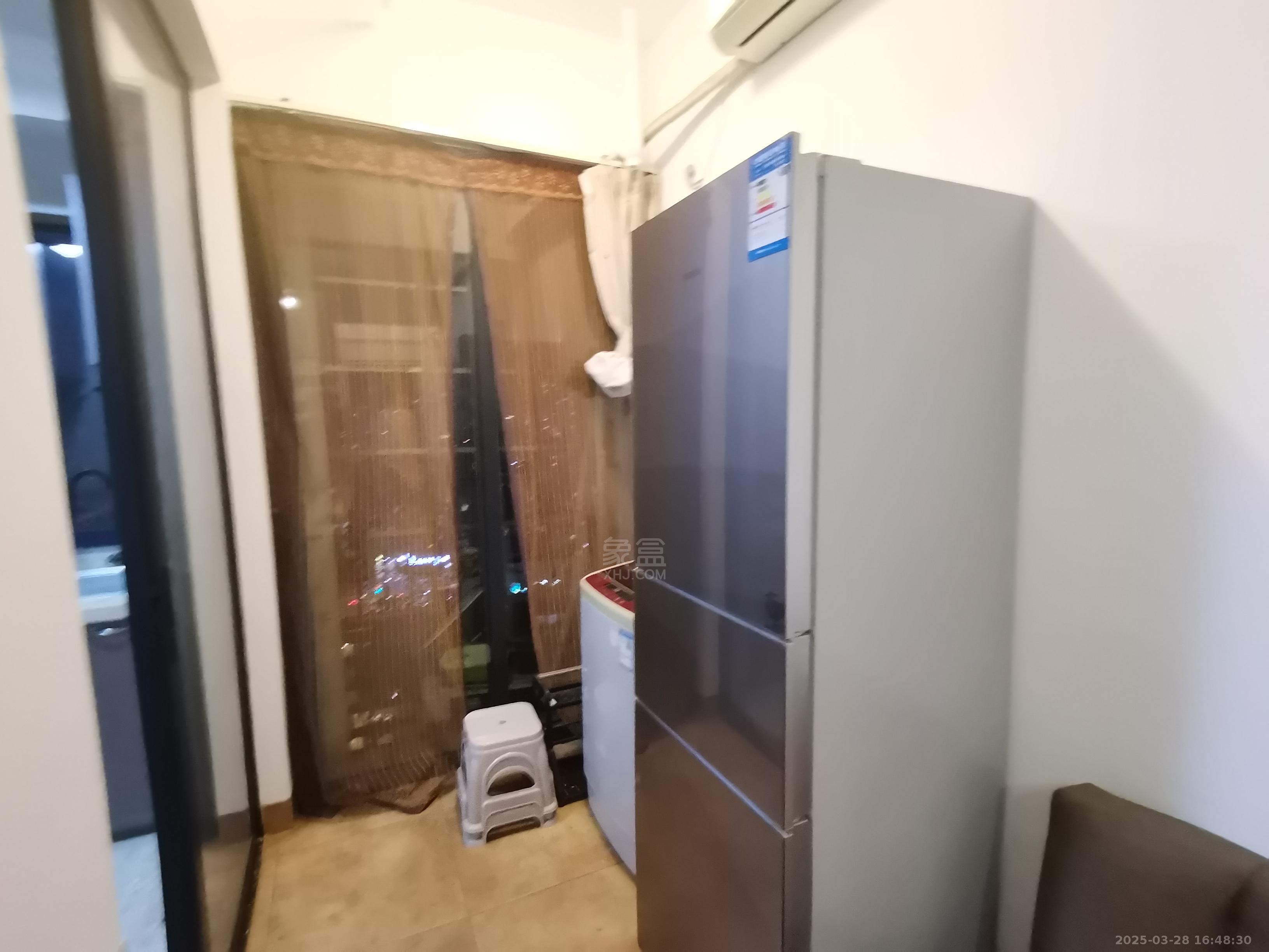 中建御山和苑  1室1厅1卫   1200.00元/月室内图