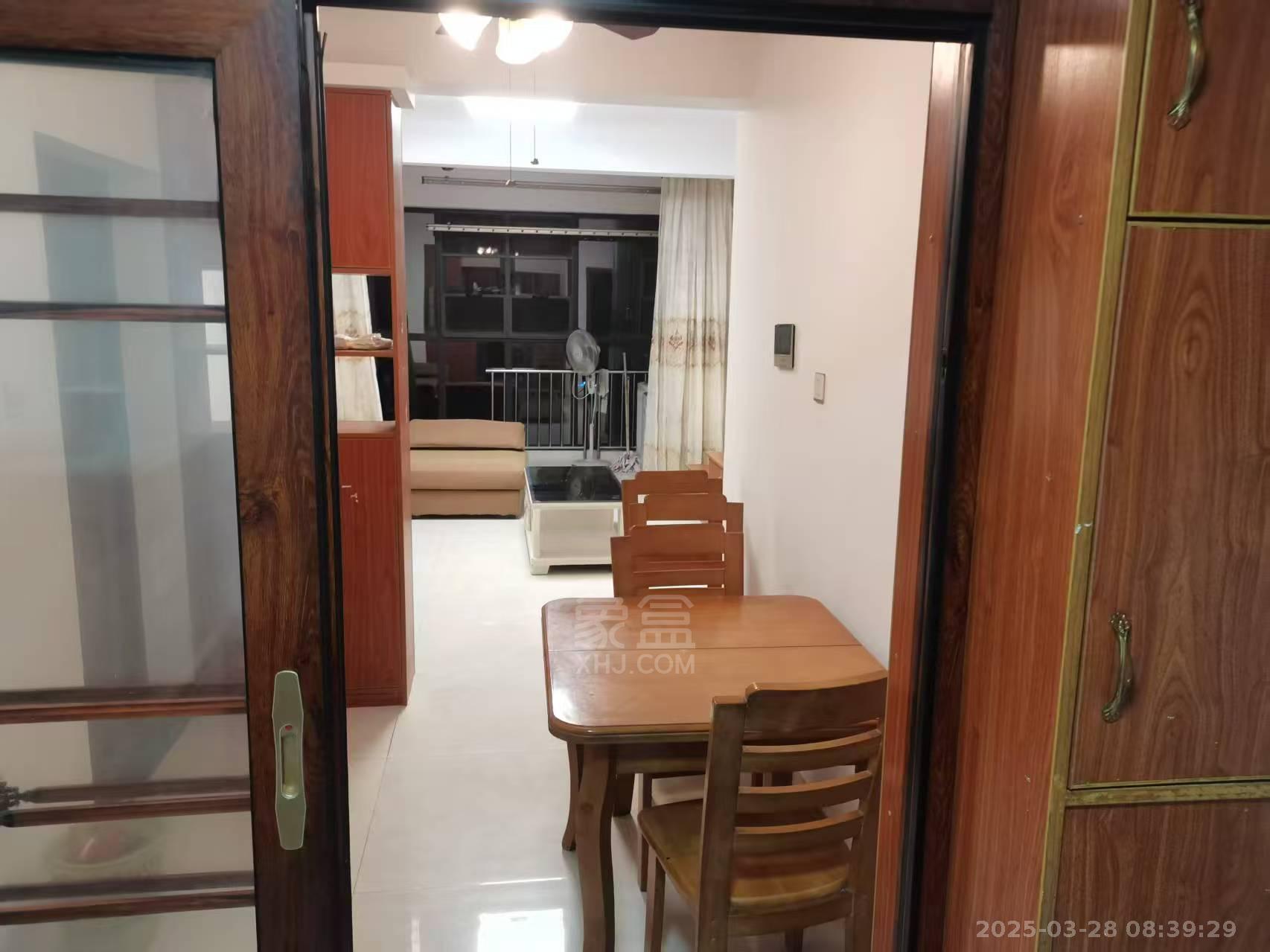 金轮翡翠名园 3室2厅1卫 1600.0元/月 金轮翡翠名园 3室2厅1卫 1600.0元/月室内图