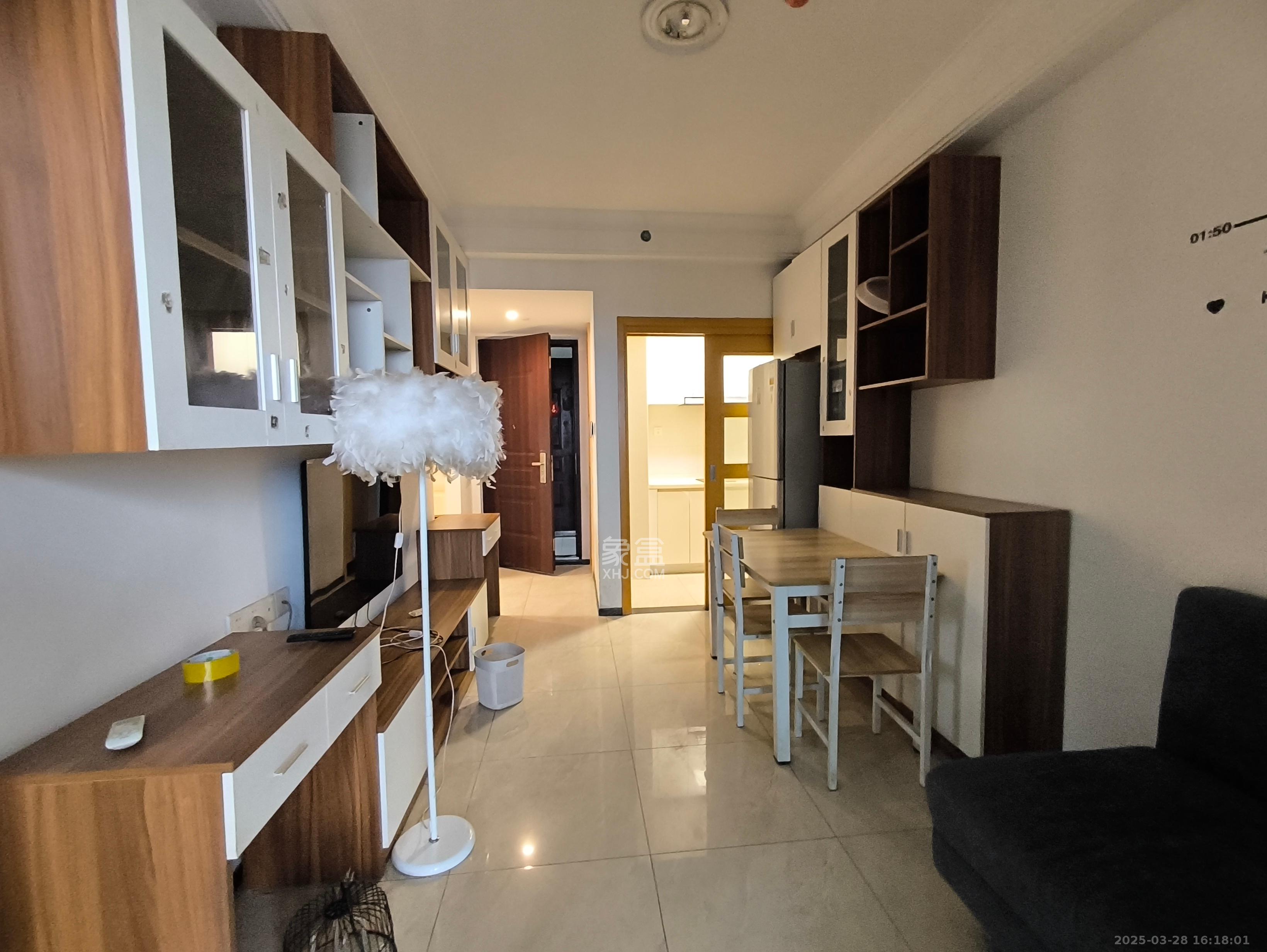 中海新城熙岸(中信新城五期)  1室1厅1卫    1600.0元/月 中海新城熙岸(中信新城五期)  1室1厅1卫    1600.0元/月