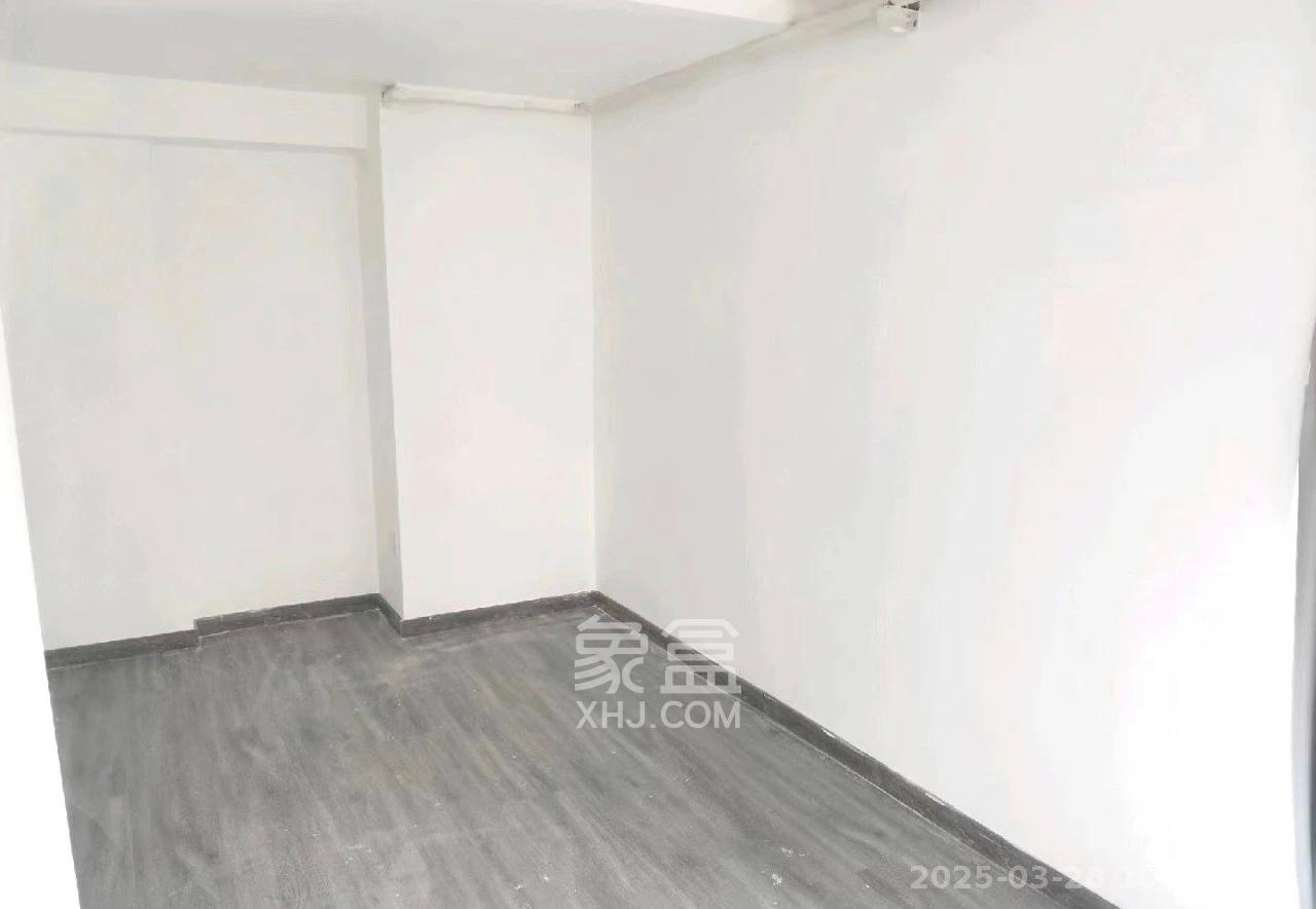 梅溪湖金茂湾  3室1厅2卫   3200.00元/月室内图