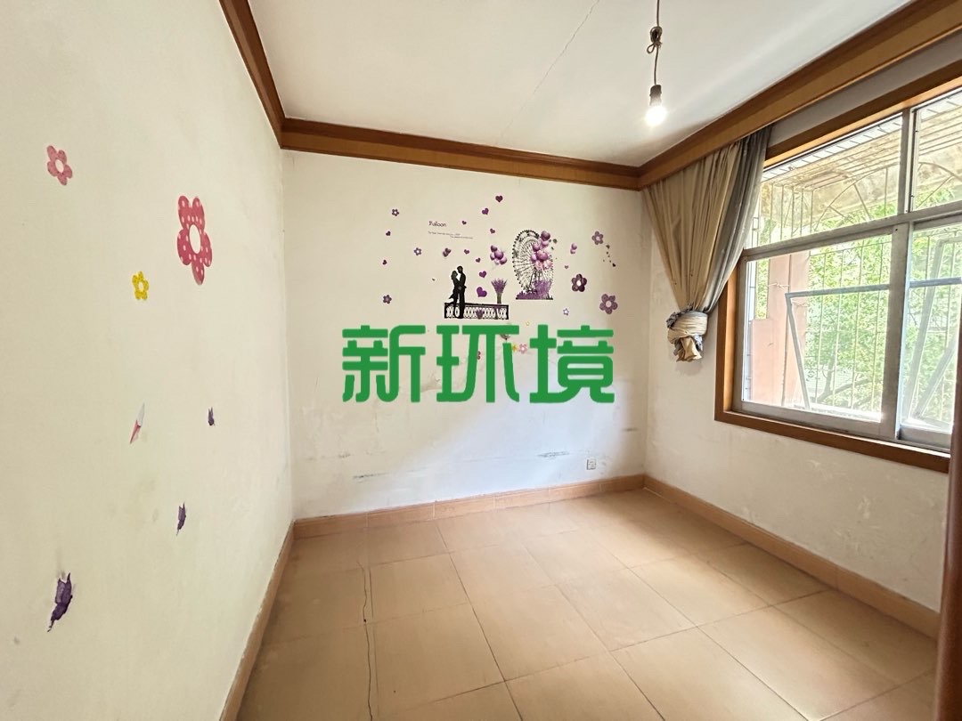 武装部宿舍 3室2厅2卫 53.8万 武装部宿舍 3室2厅2卫 53.8万客厅