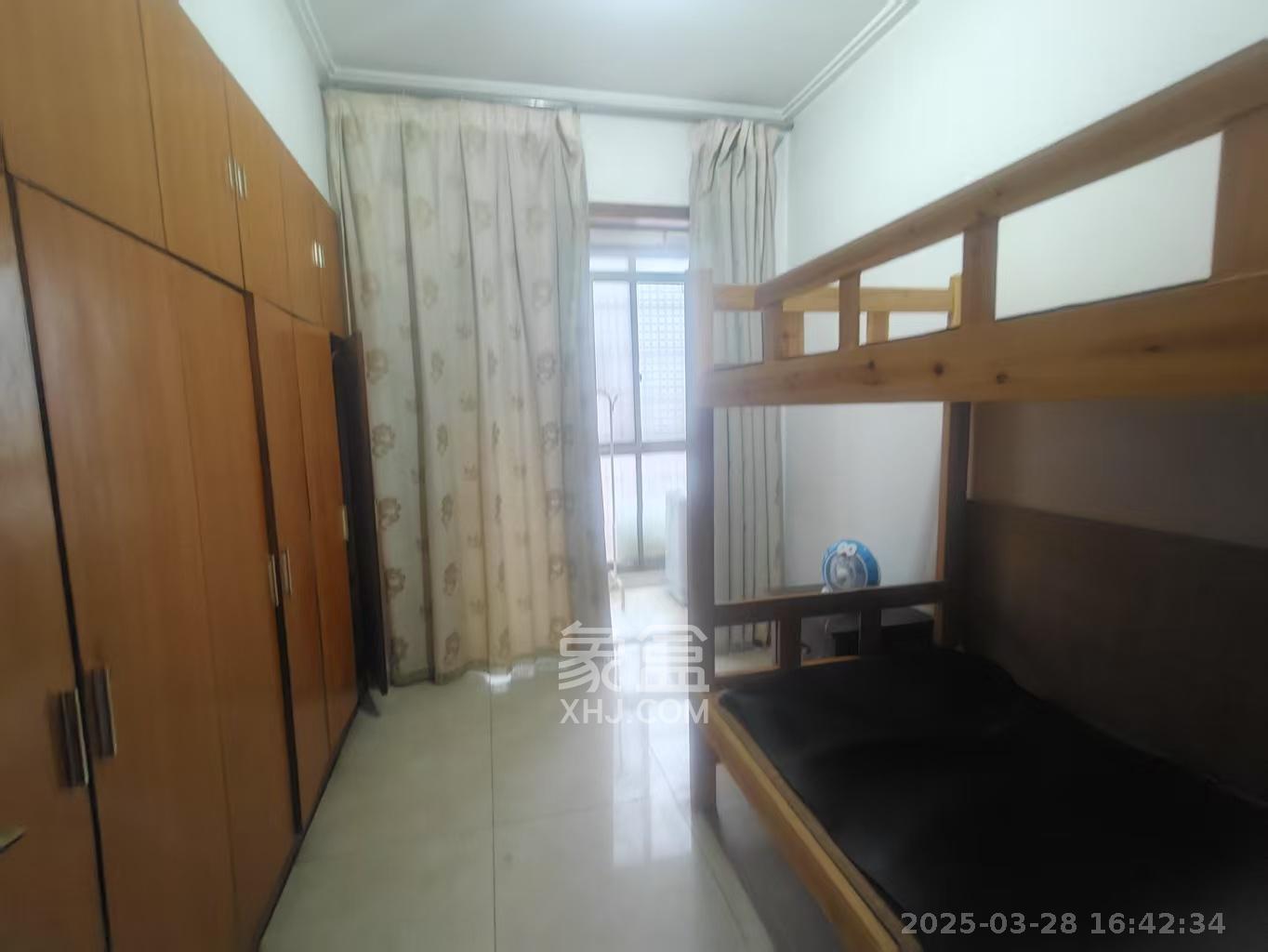 新塘垅小区(高桥物流园) 3室2厅1卫 1800.0元/月 新塘垅小区(高桥物流园) 3室2厅1卫 1800.0元/月室内图