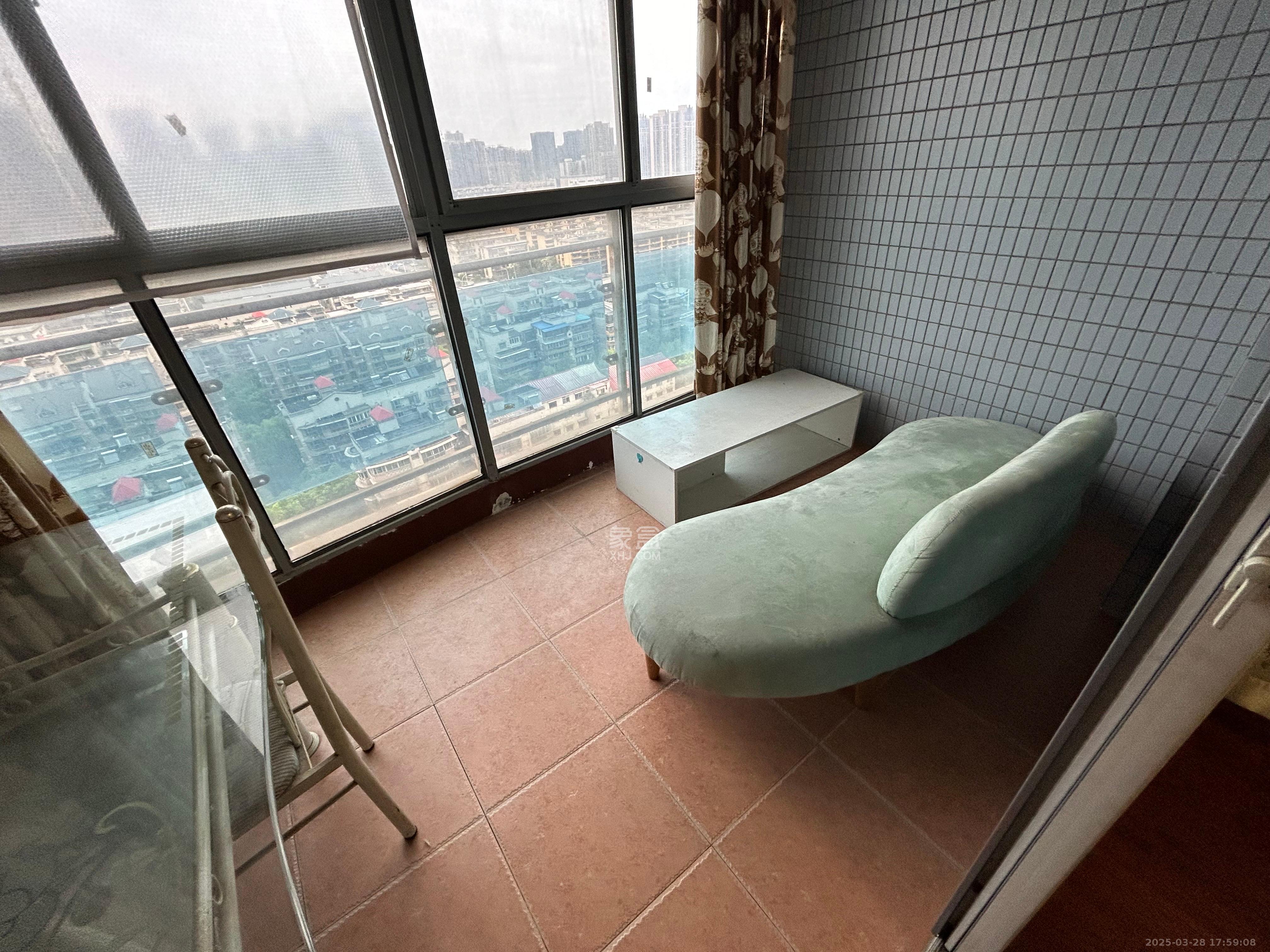 凯乐国际城 2室2厅1卫 2800.0元/月 凯乐国际城 2室2厅1卫 2800.0元/月室内图