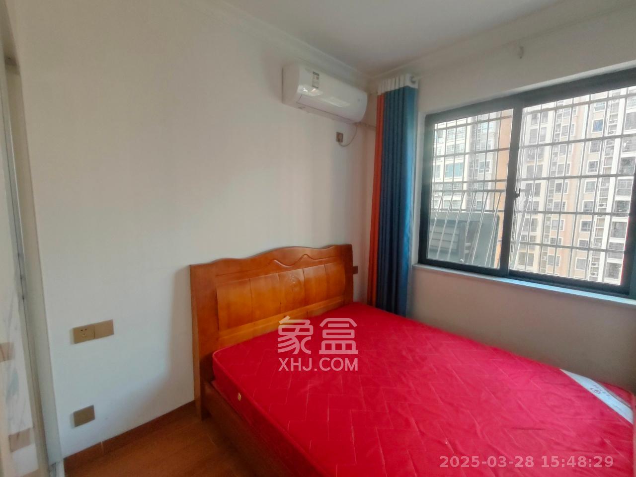 华龙家园(和泰家园) 3室2厅2卫 2100.0元/月 华龙家园(和泰家园) 3室2厅2卫 2100.0元/月室内图