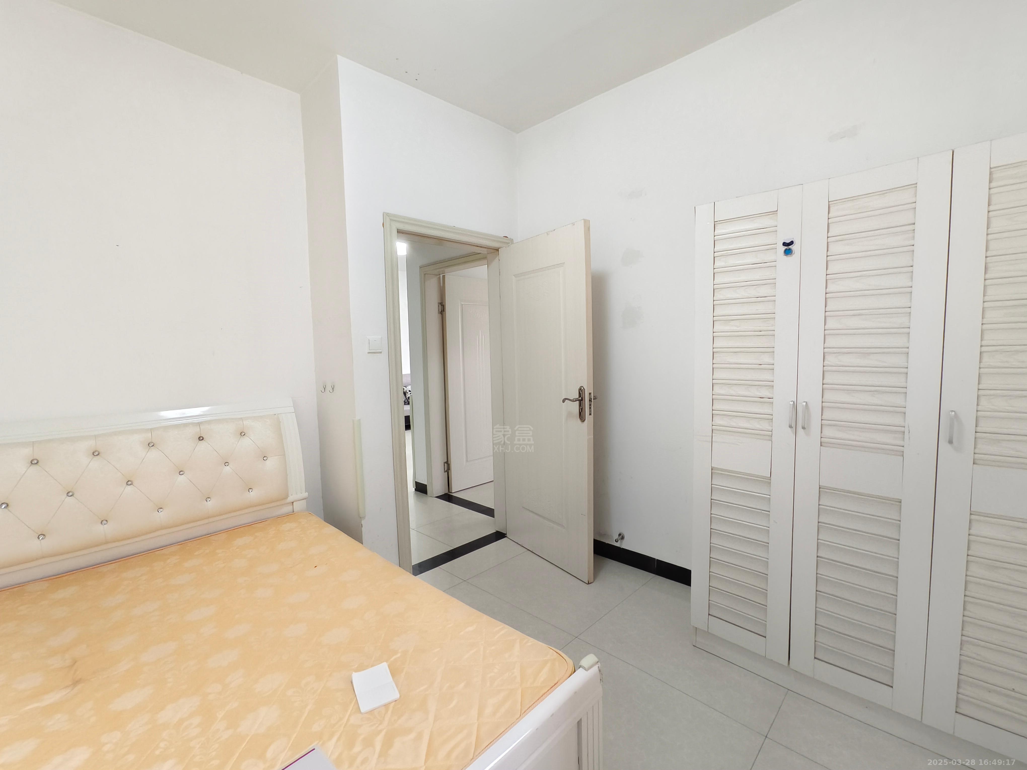 金爵逸品 2室1厅1卫 1600.0元/月 金爵逸品 2室1厅1卫 1600.0元/月室内图