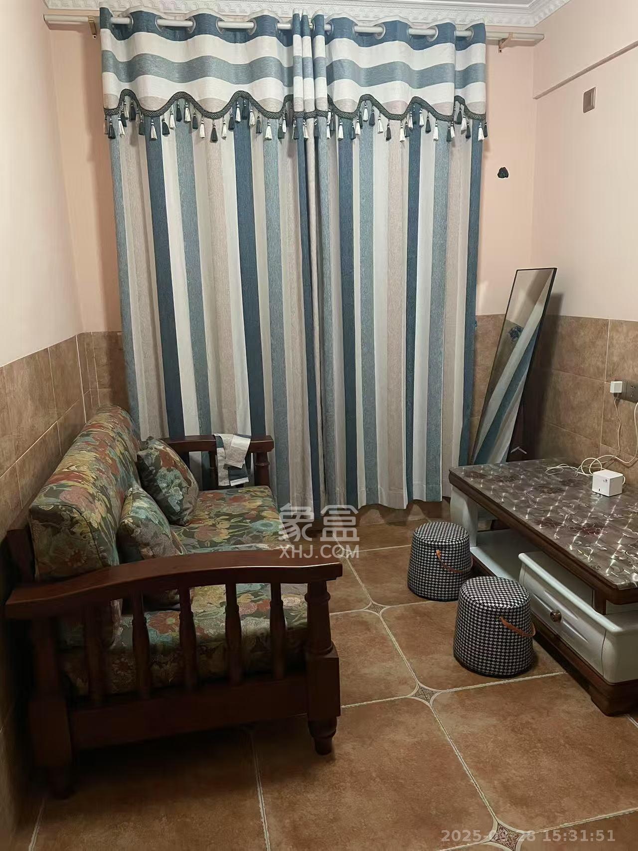 星城新宇黎锦苑 1室1厅1卫 1200.0元/月 星城新宇黎锦苑 1室1厅1卫 1200.0元/月室内图